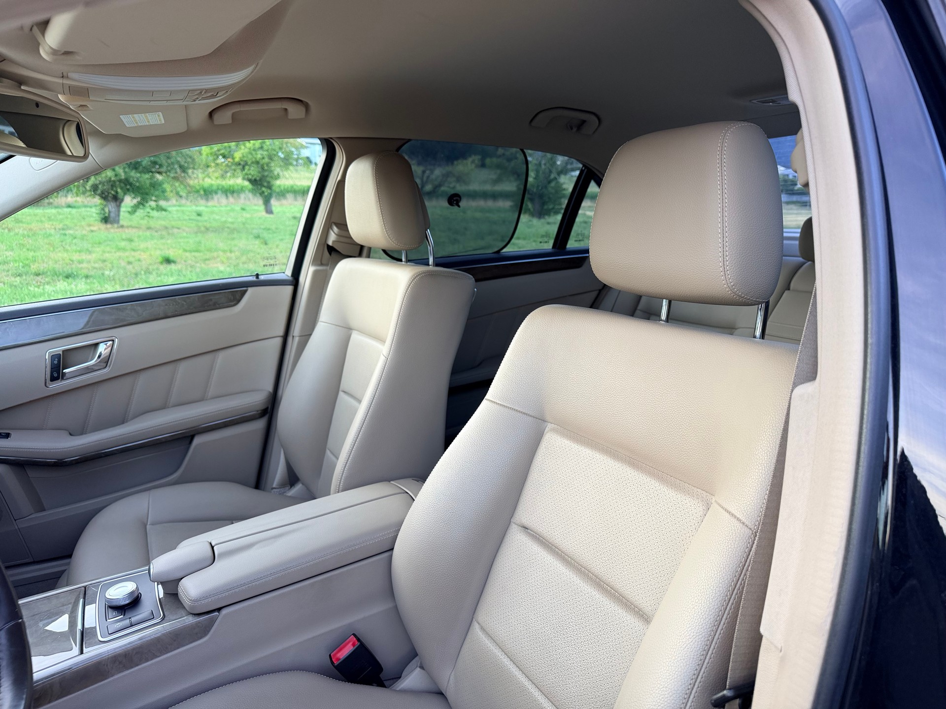 MERCEDES-BENZ E 350 CGI BlueEfficiency Elégance 7G-Tronic-image-17