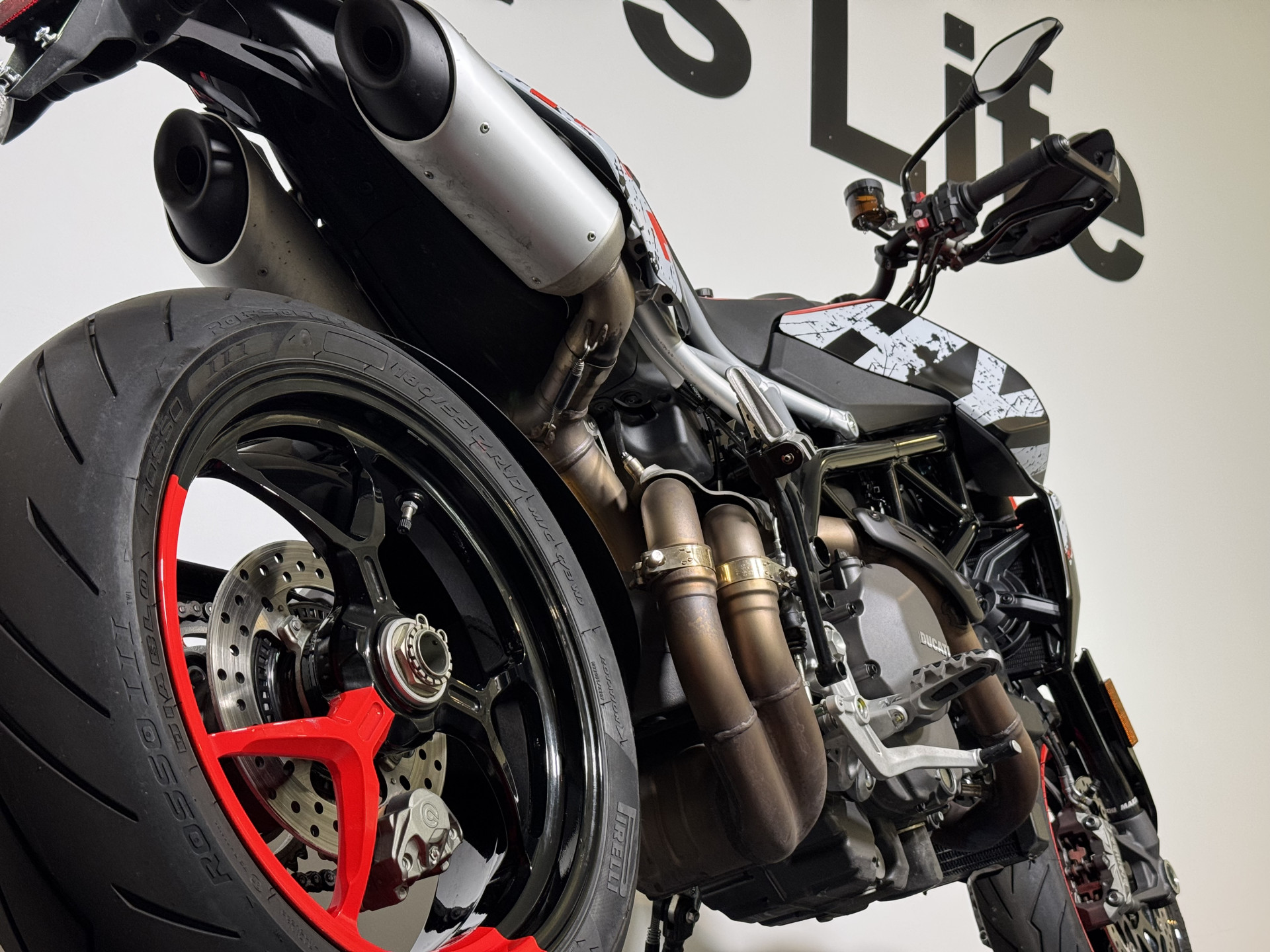 DUCATI Hypermotard 950 RVE-image-5