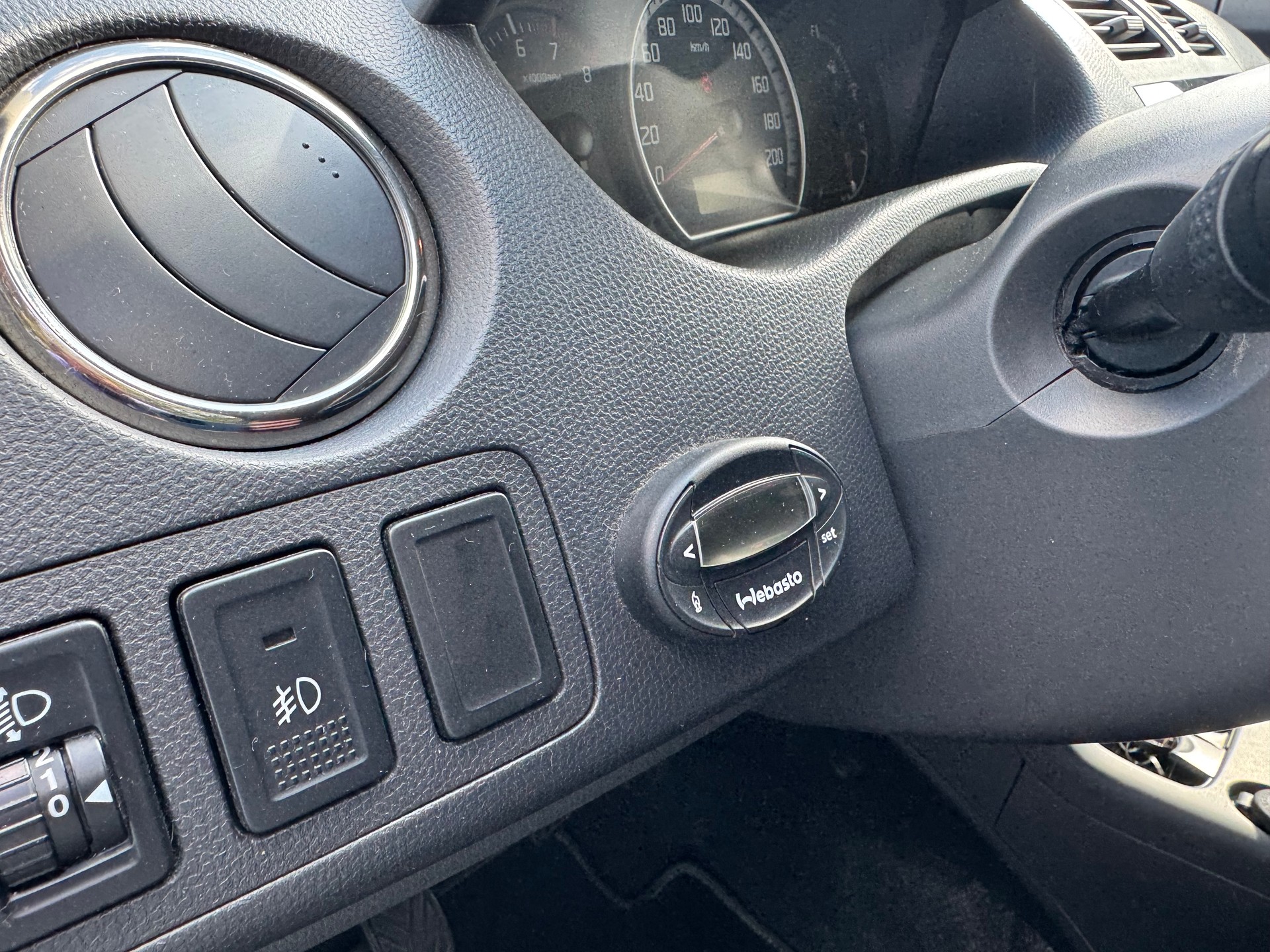SUZUKI Swift 1.3i 16V GL Top Piz Sulai LE 4x4-image-5