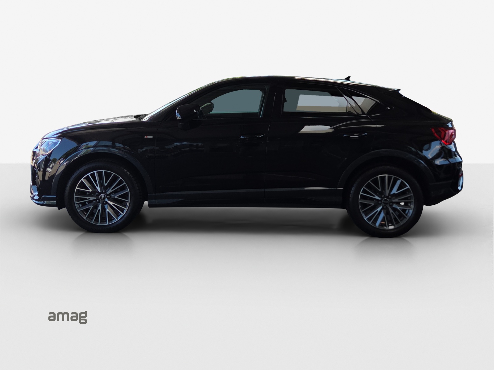 AUDI Q3 Sportback 35 TFSI S line Attraction S-tronic-image-1