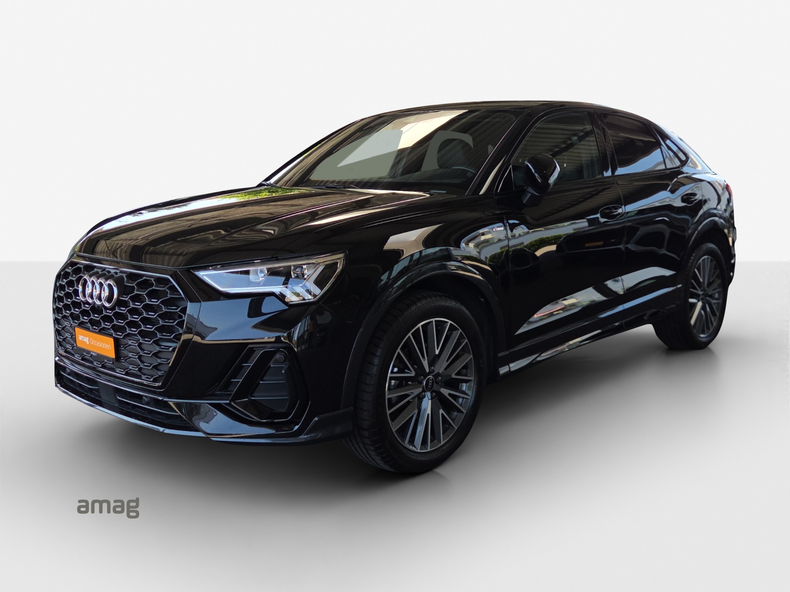 AUDI Q3 Sportback 35 TFSI S line Attraction S-tronic-image-0