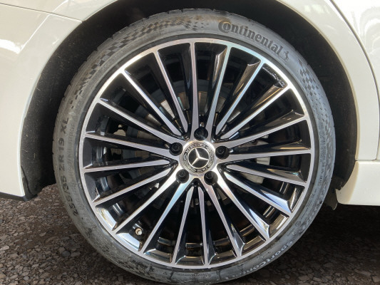 MERCEDES-BENZ C 200 T 4Matic AMG Line-image-7