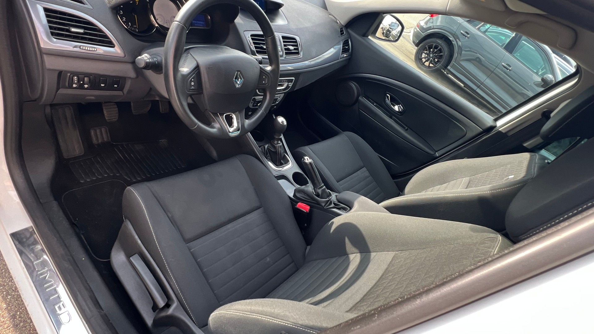 RENAULT 1.2 16V Turbo Dynamique-image-10