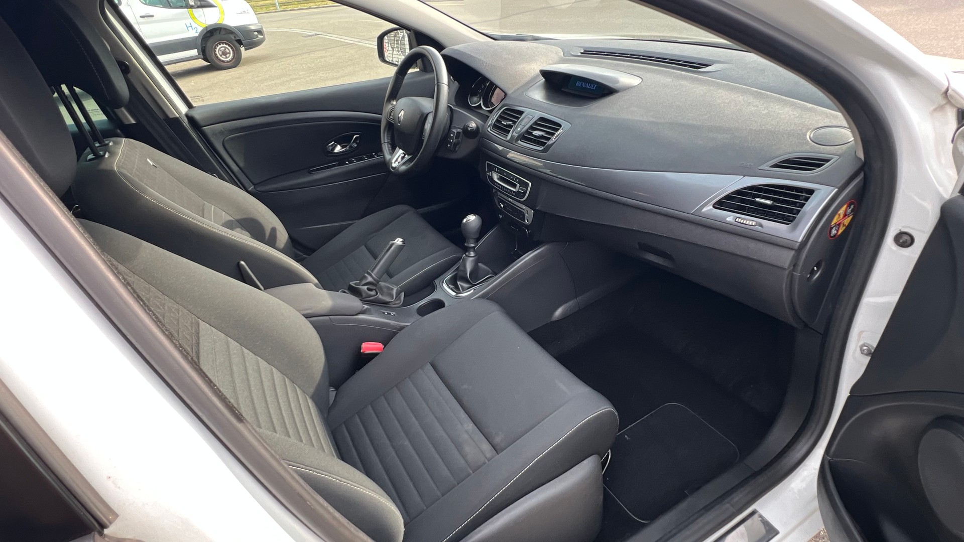 RENAULT 1.2 16V Turbo Dynamique-image-11
