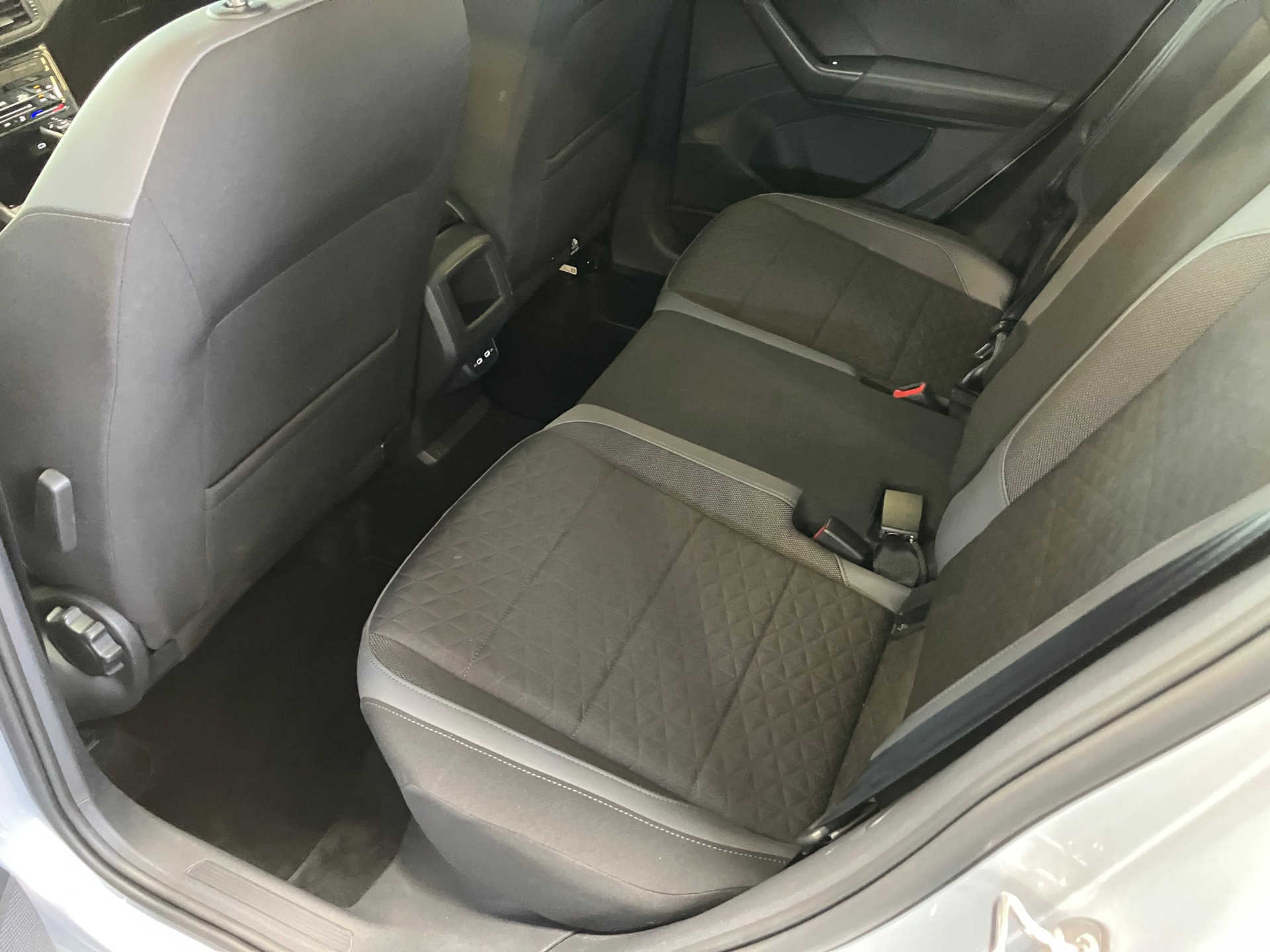 VW T-Cross 1.0 TSI Style DSG-image-19