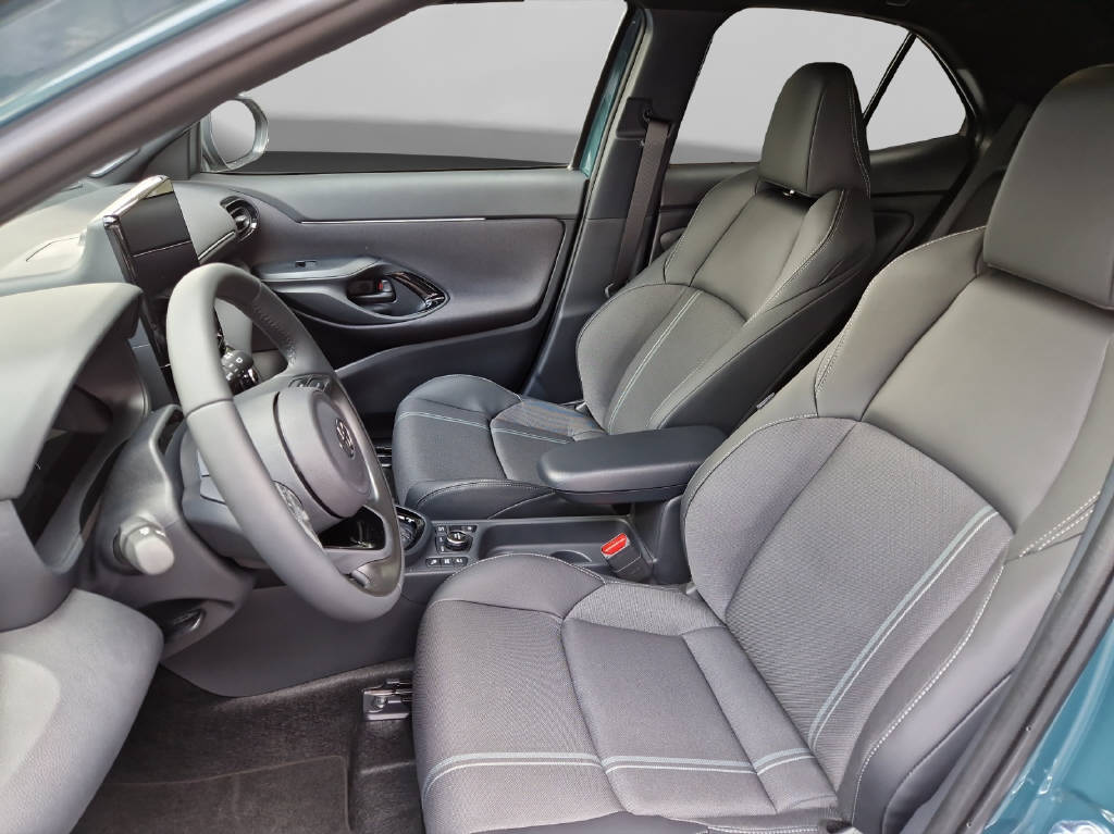 TOYOTA Yaris Cross 1.5 VVT-i HSD Prem 47403/000-image-8