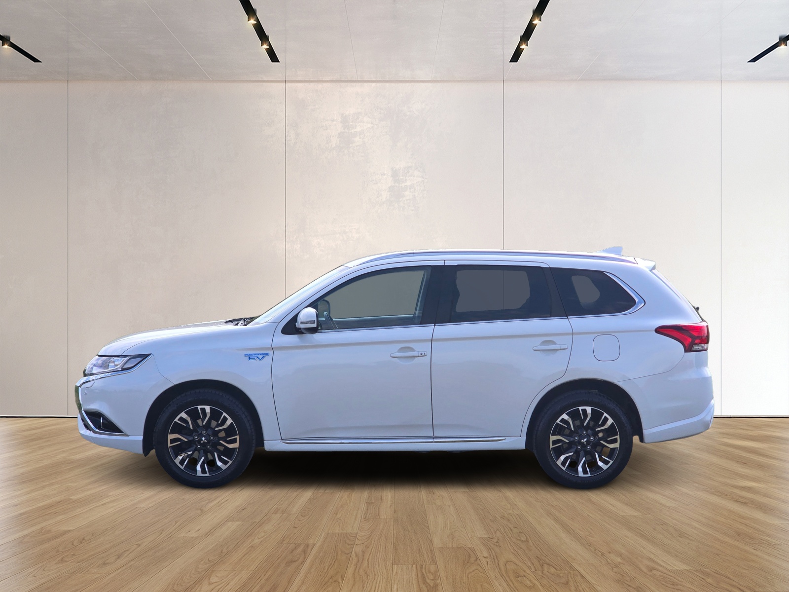 MITSUBISHI Outlander 2.0 PHEV Style 4WD Automatic-showroom-element-2