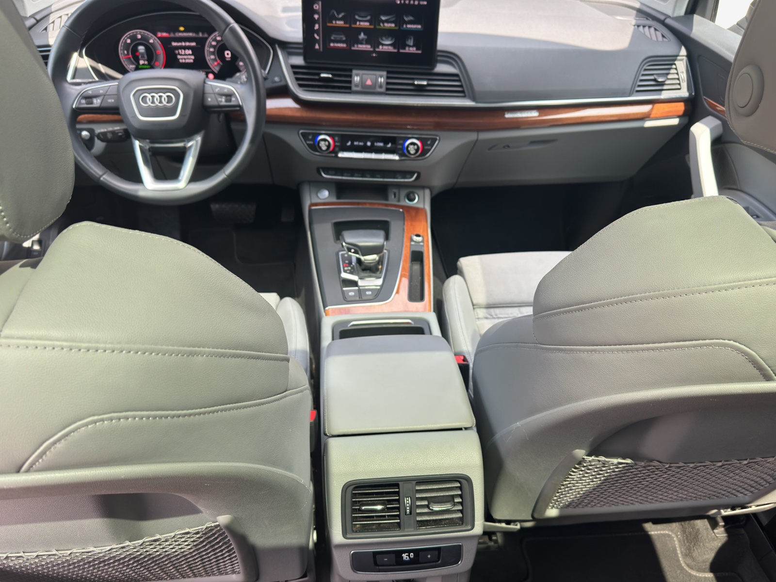 AUDI Q5 Sportback 50 TDI S line quattro tiptronic-image-8