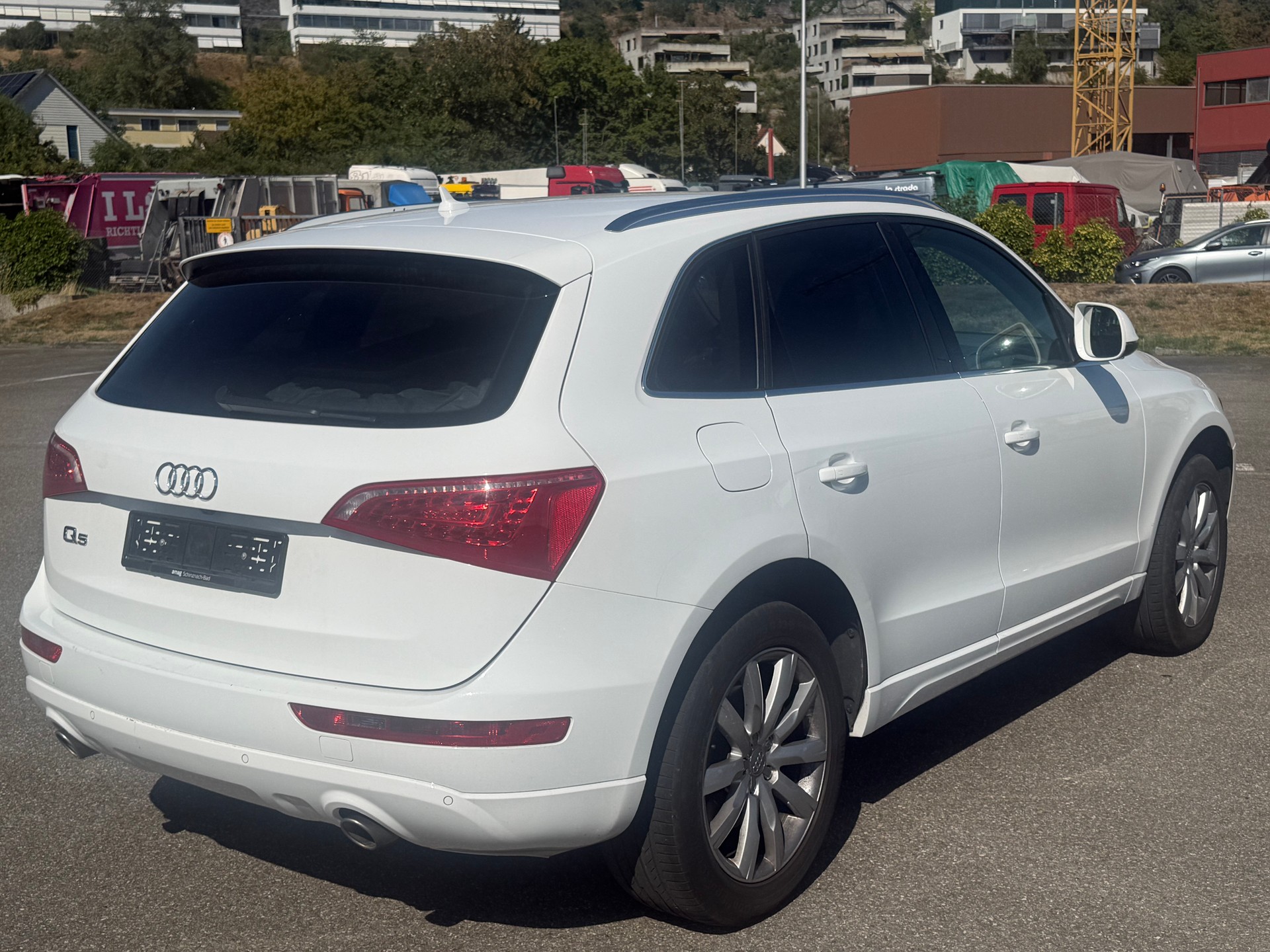 AUDI Q5 3.0 TDI quattro S-tronic-image-3
