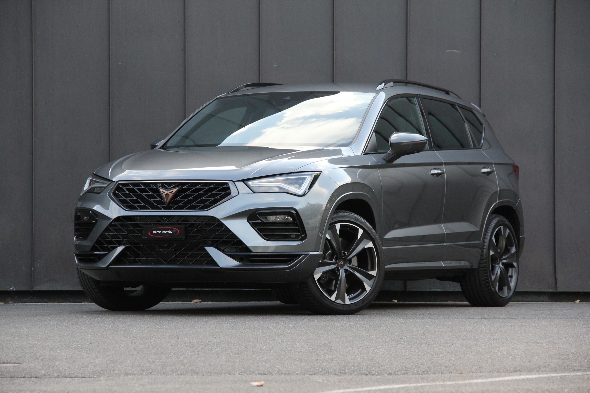 CUPRA Ateca 2.0TSI VZ 4Drive DSG **ANHÄNGERKUPPLUNG** ASSISTENTENZ-PAKET-XL-image-0