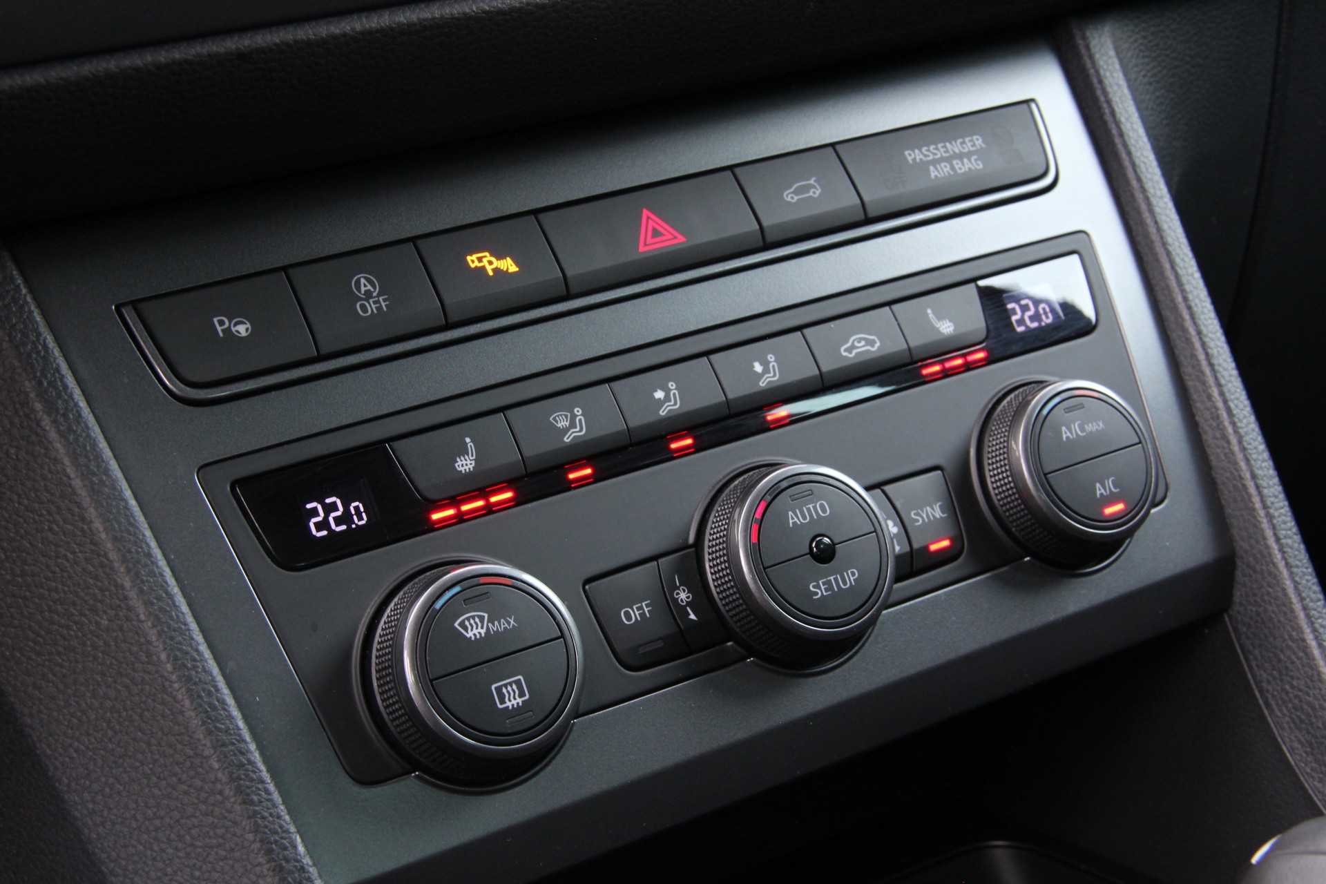 CUPRA Ateca 2.0TSI VZ 4Drive DSG **ANHÄNGERKUPPLUNG** ASSISTENTENZ-PAKET-XL-image-14