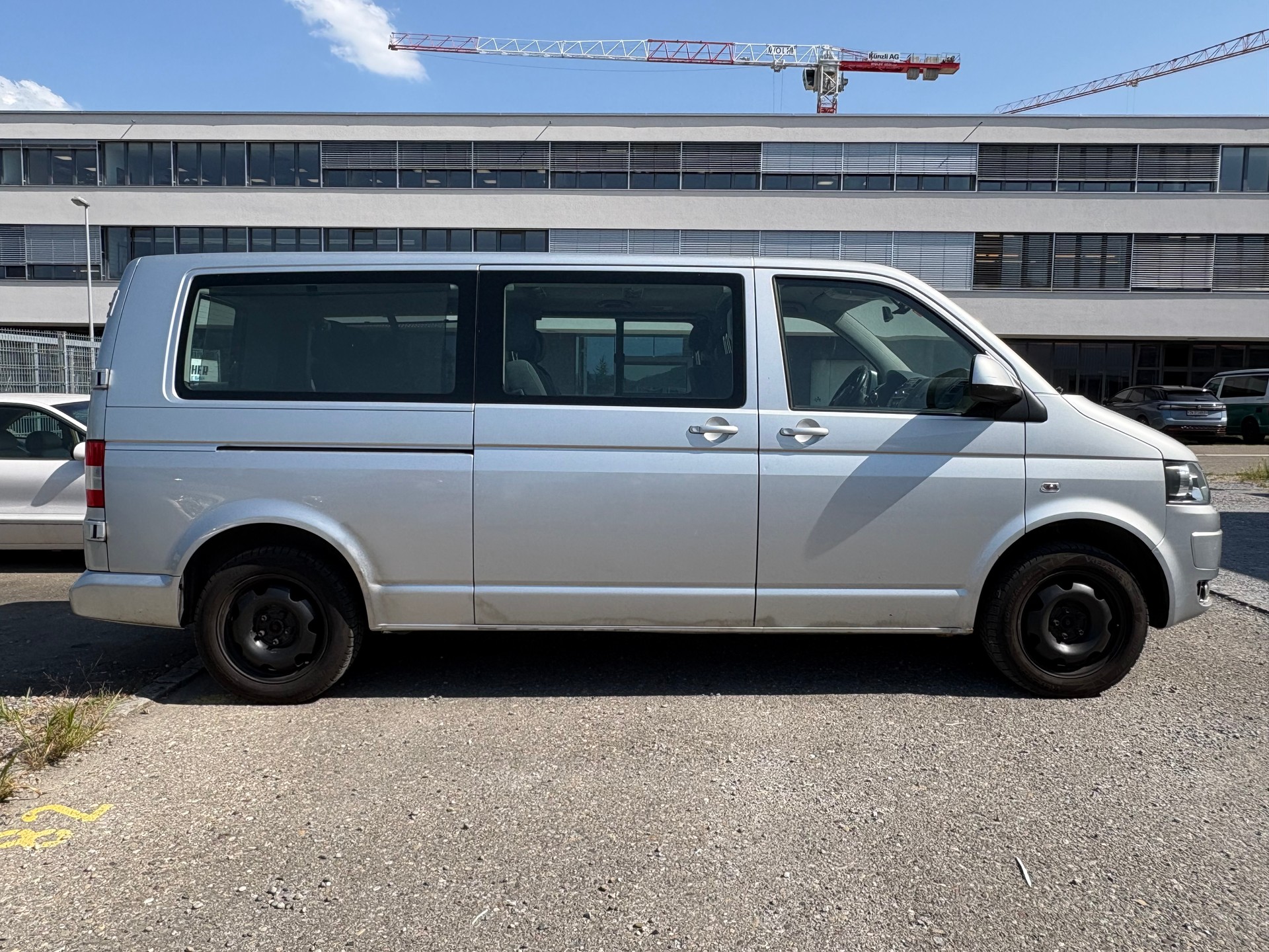 VW T5 Caravelle Comfortline 2.0 TDI DSG-image-4