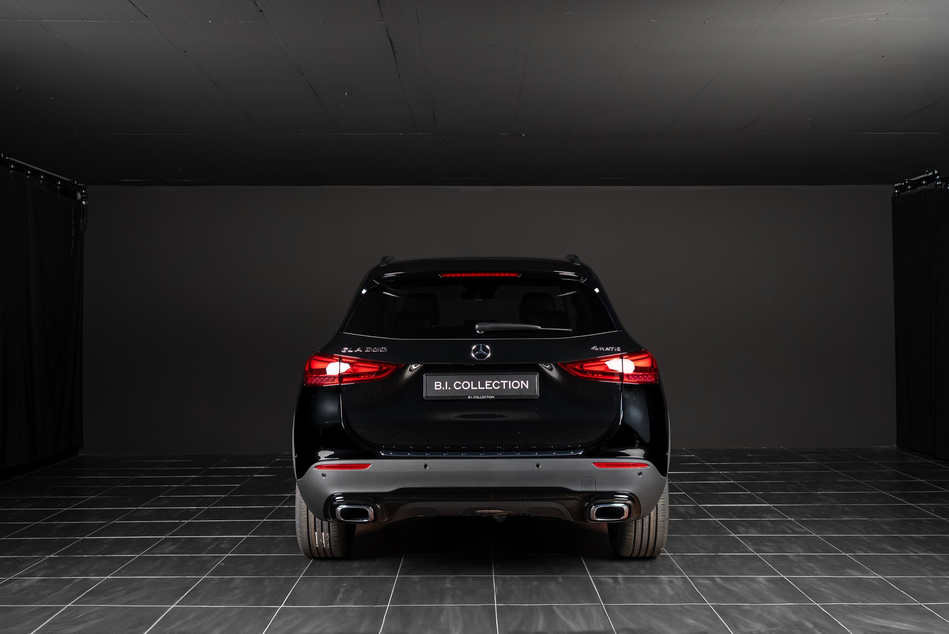 MERCEDES-BENZ GLA 250 4Matic 8G-DCT Swiss Star-image-7
