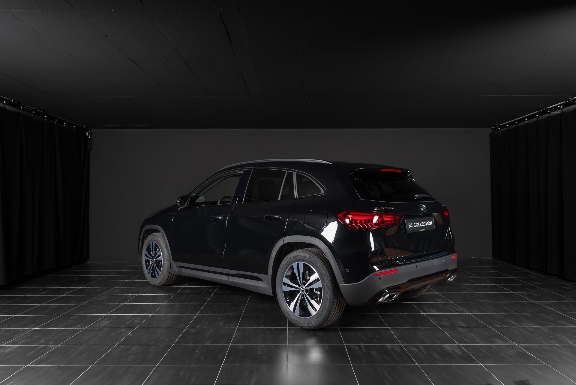 MERCEDES-BENZ GLA 250 4Matic 8G-DCT Swiss Star-image-6