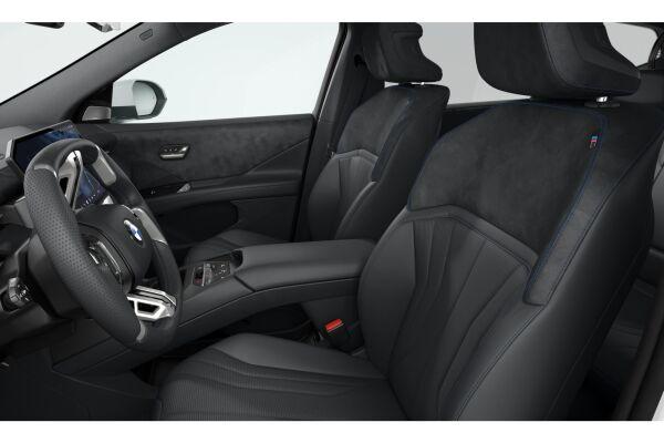 BMW iX3 50 xDrive-showroom-element-2