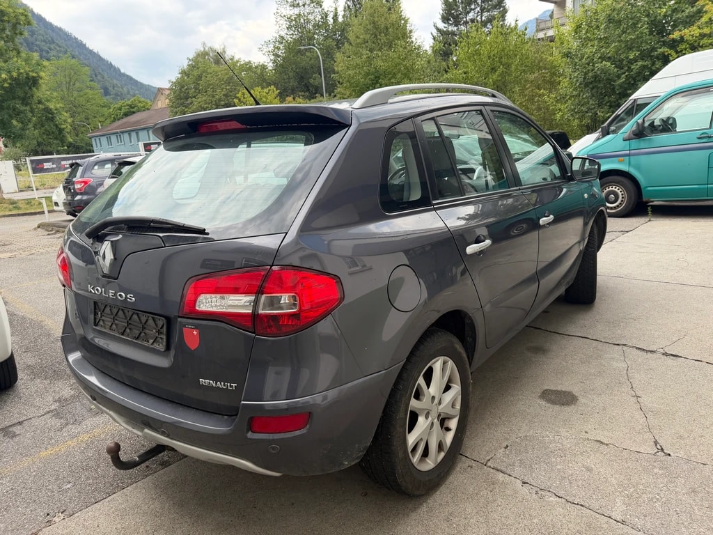 RENAULT Koleos 2.0 dCi Dynamique 4x4-image-1