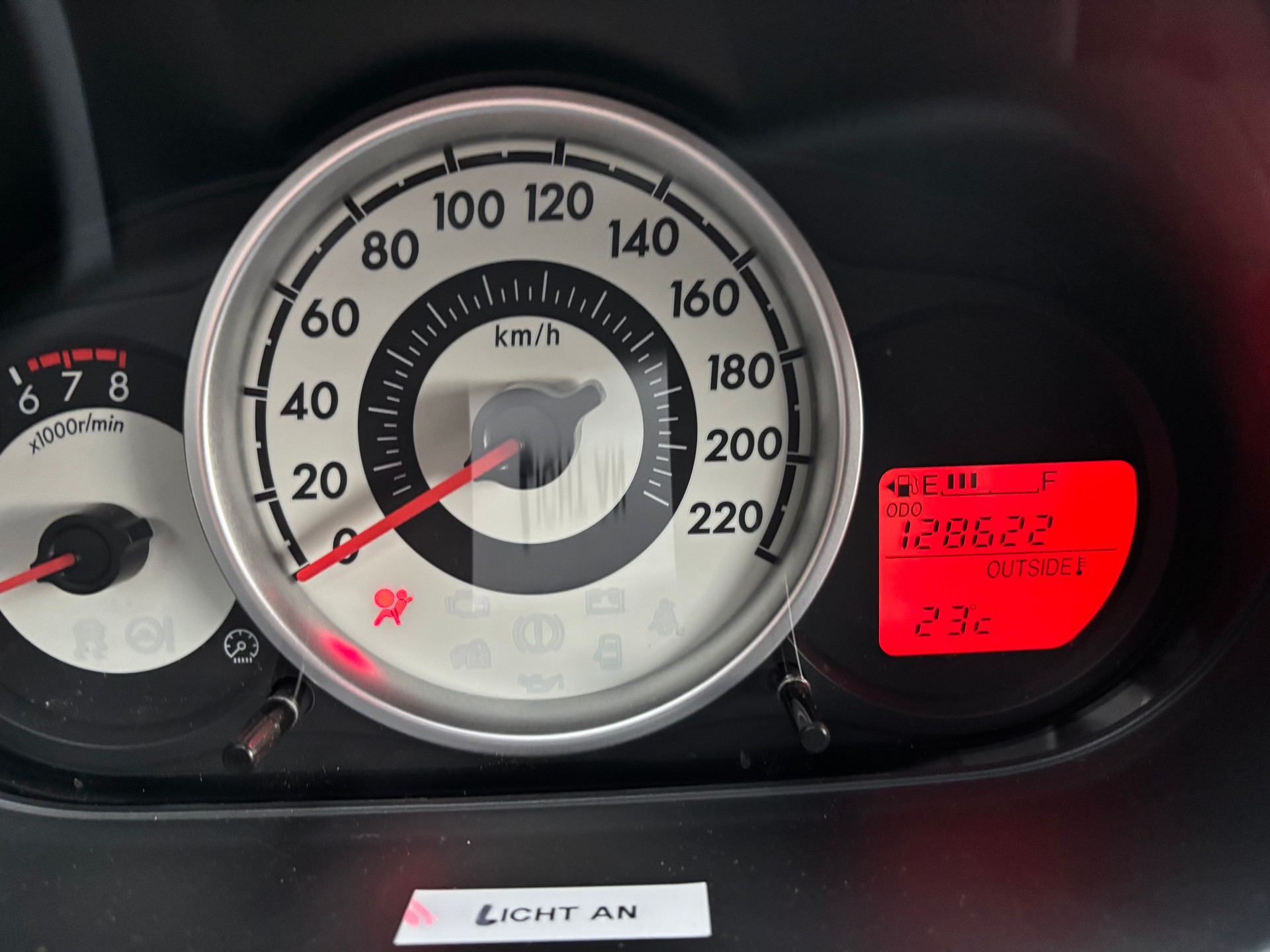 MAZDA 2 1.5i 16V Sport-image-4