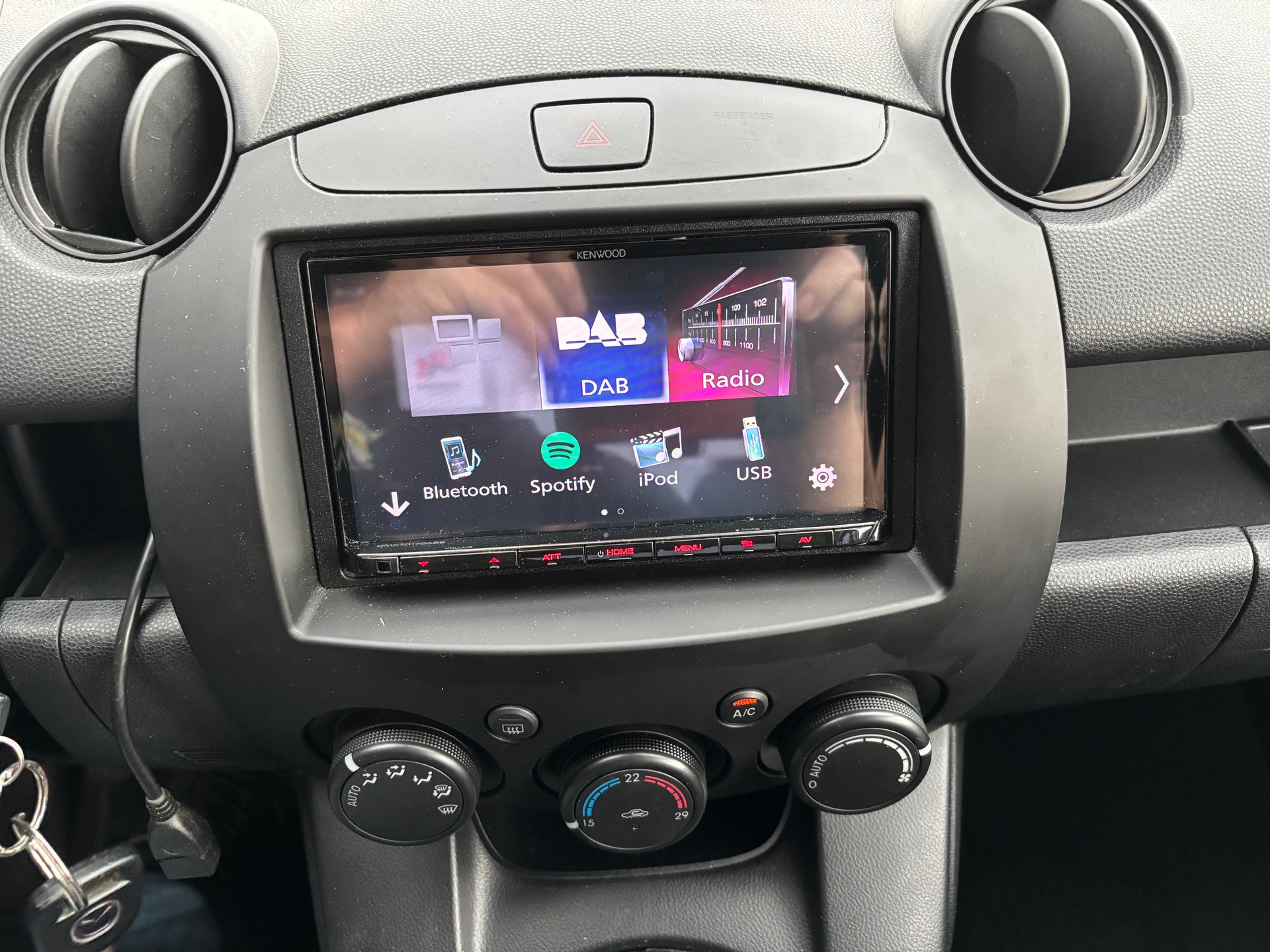 MAZDA 2 1.5i 16V Sport-image-3