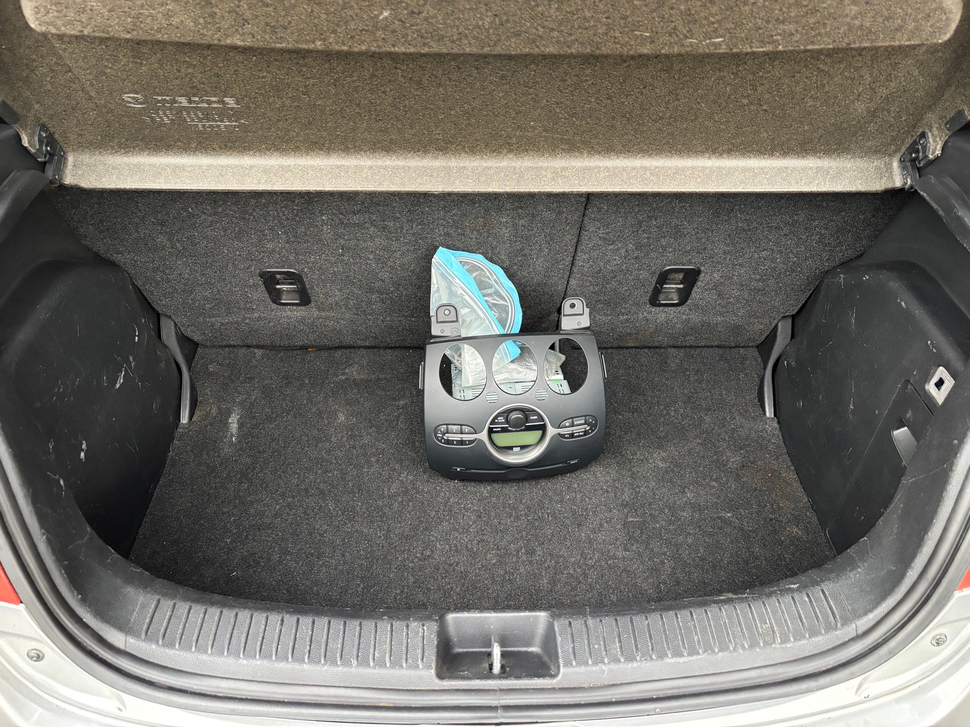 MAZDA 2 1.5i 16V Sport-image-8