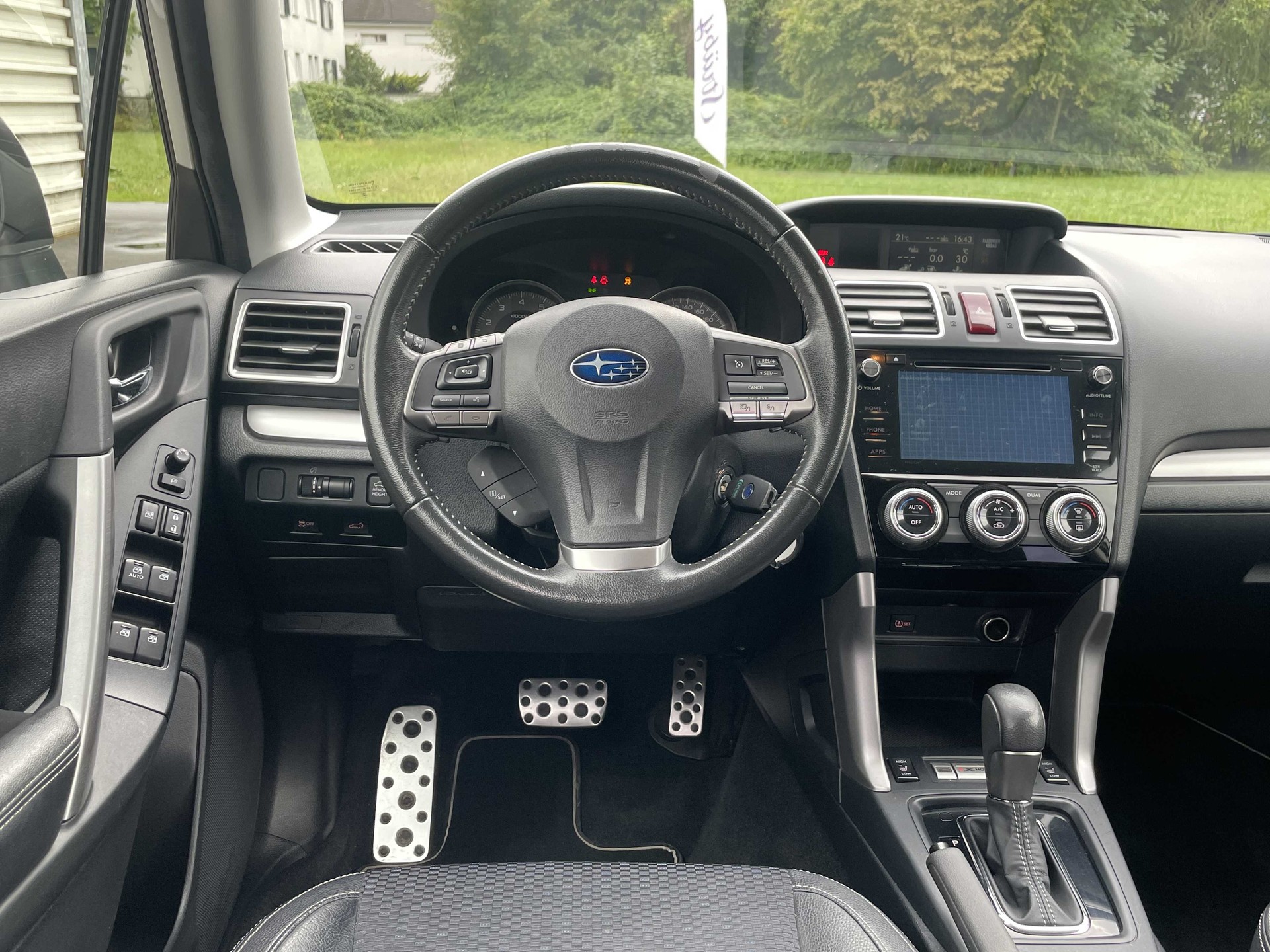 SUBARU Forester Station 2.0 XT Sport-image-10