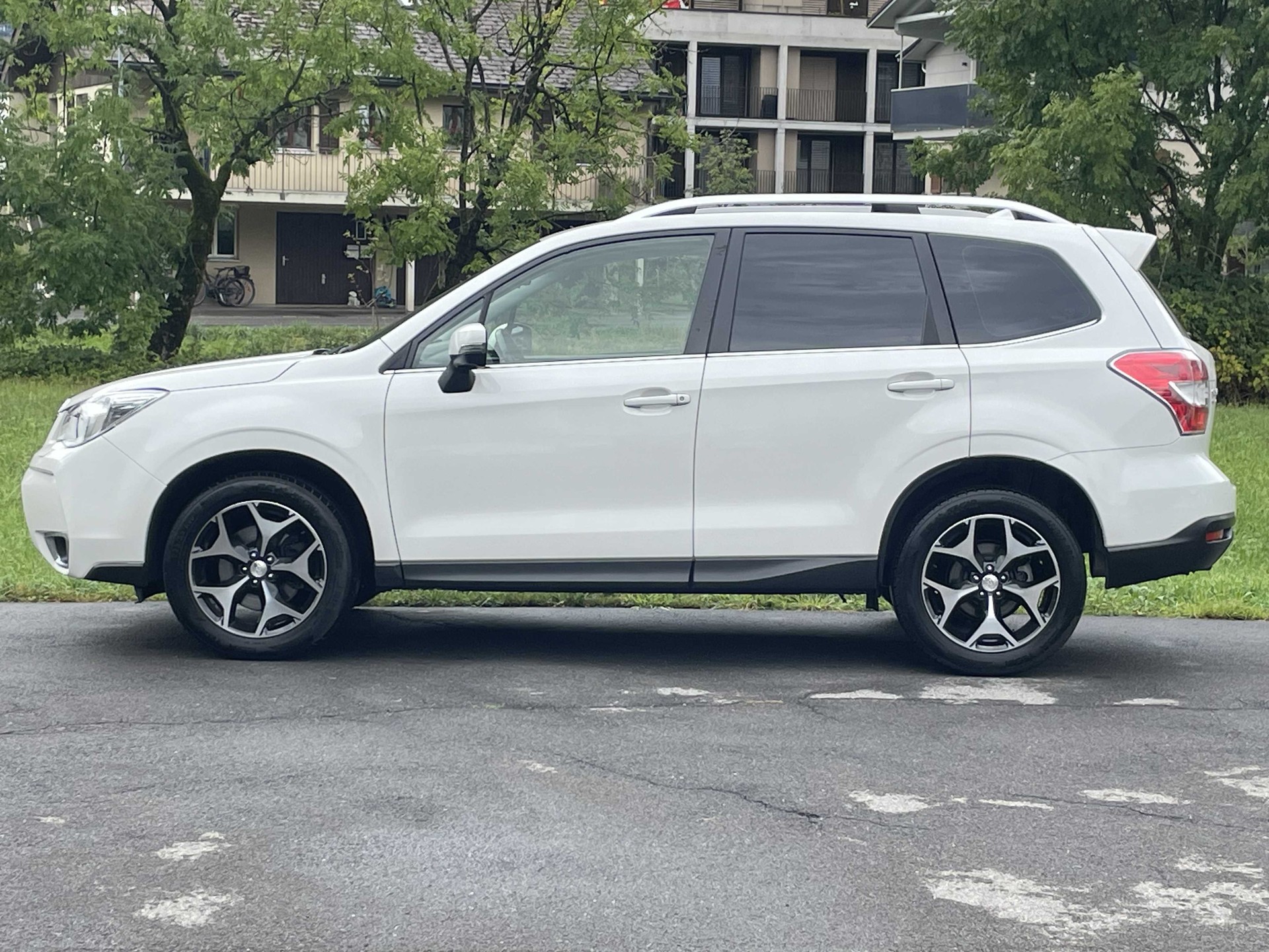 SUBARU Forester Station 2.0 XT Sport-image-7