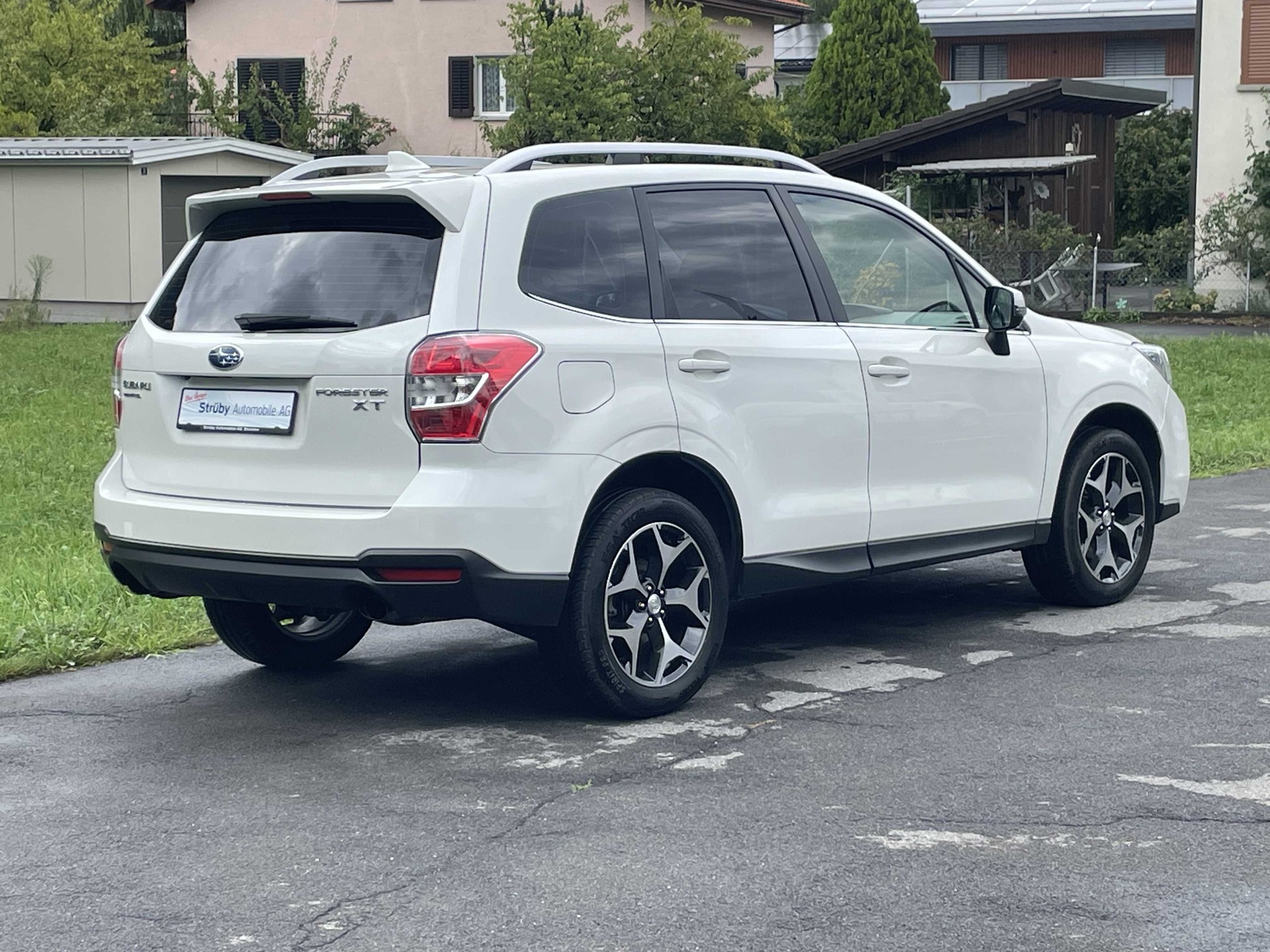SUBARU Forester Station 2.0 XT Sport-image-4