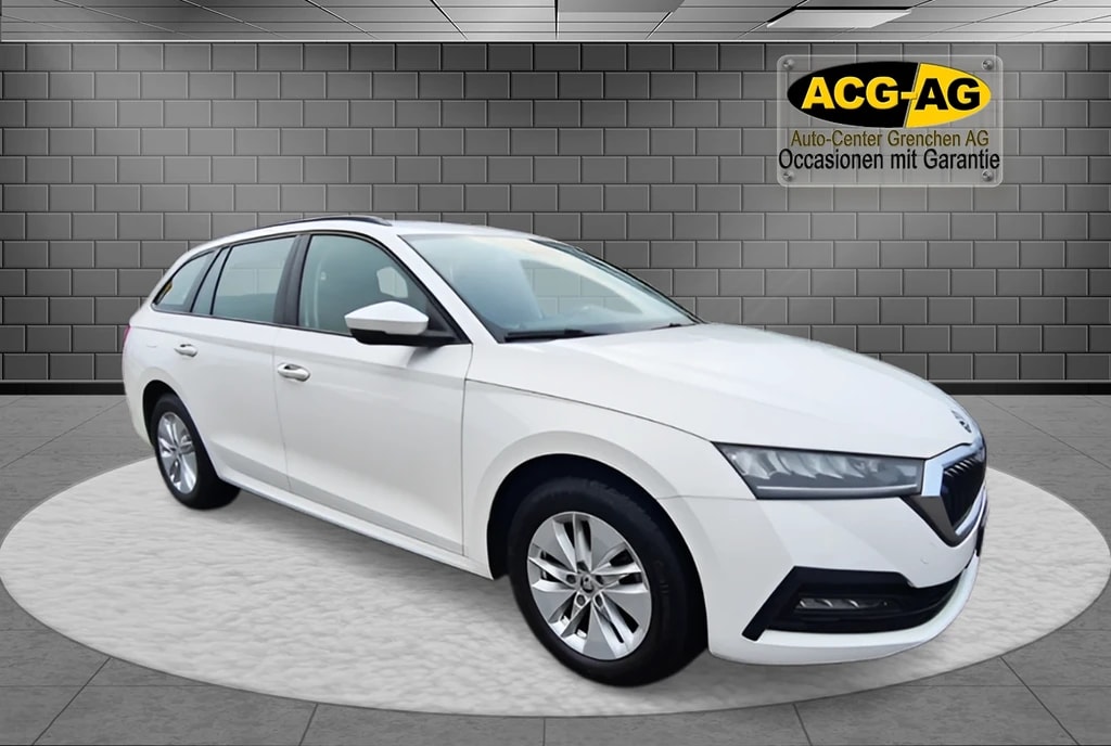SKODA Octavia Combi 1.0 TSI mHEV DSG Ambition ** Gr-Navi ** Sitzheizung ** ACC ** Virtual Cockpit ** Modell 2022 **-image-0