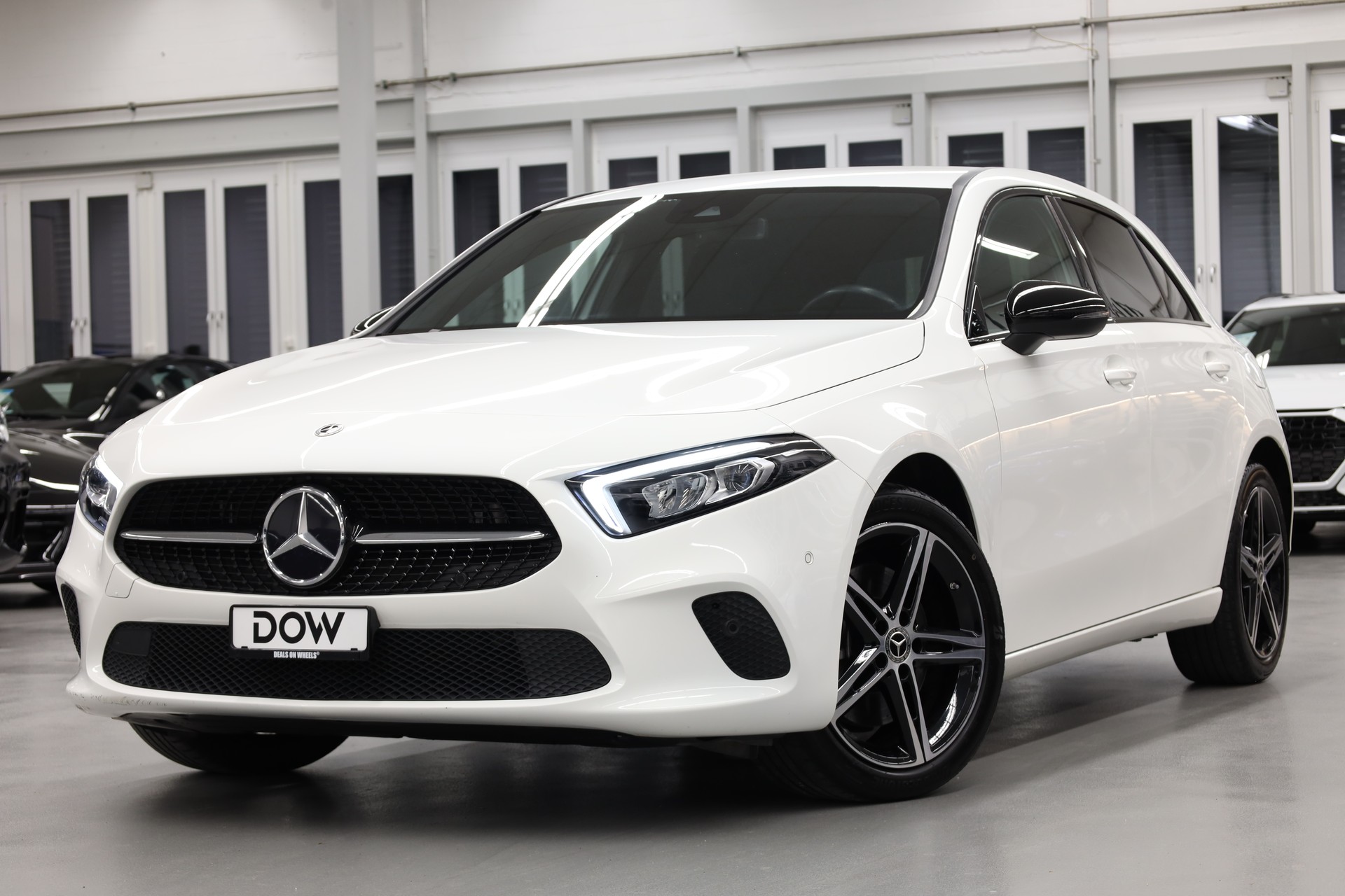 MERCEDES-BENZ A 250 e Progressive