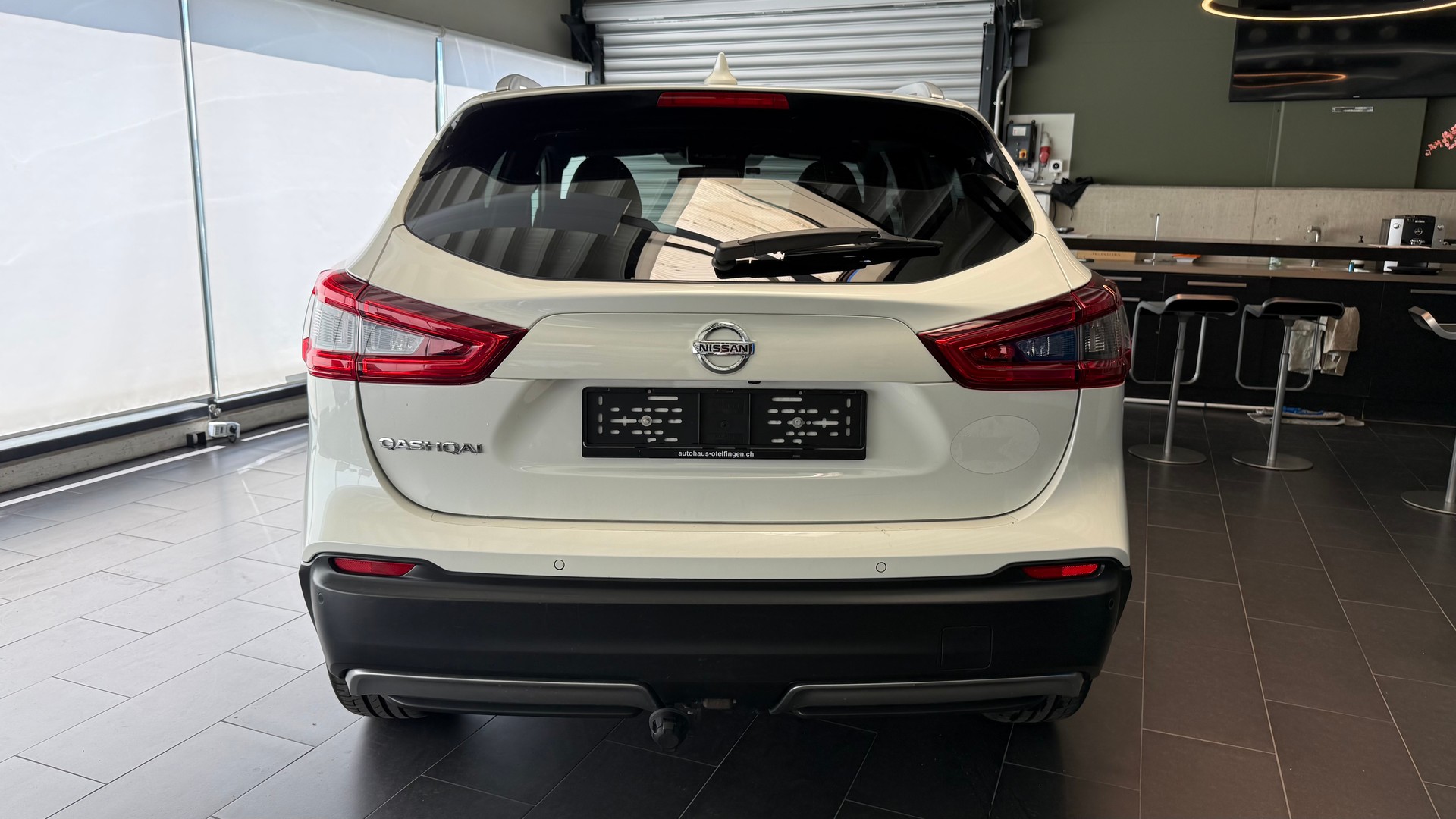 NISSAN Qashqai 1.3 DIG-T 160 Tekna+-image-21