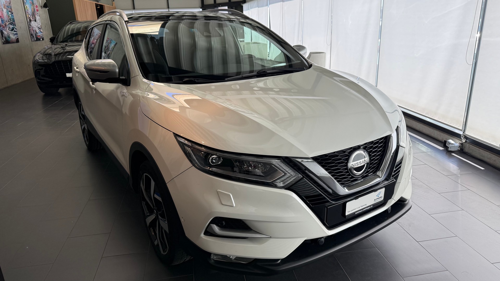 NISSAN Qashqai 1.3 DIG-T 160 Tekna+-image-1