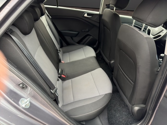 HYUNDAI i20 1.2 Active-image-11
