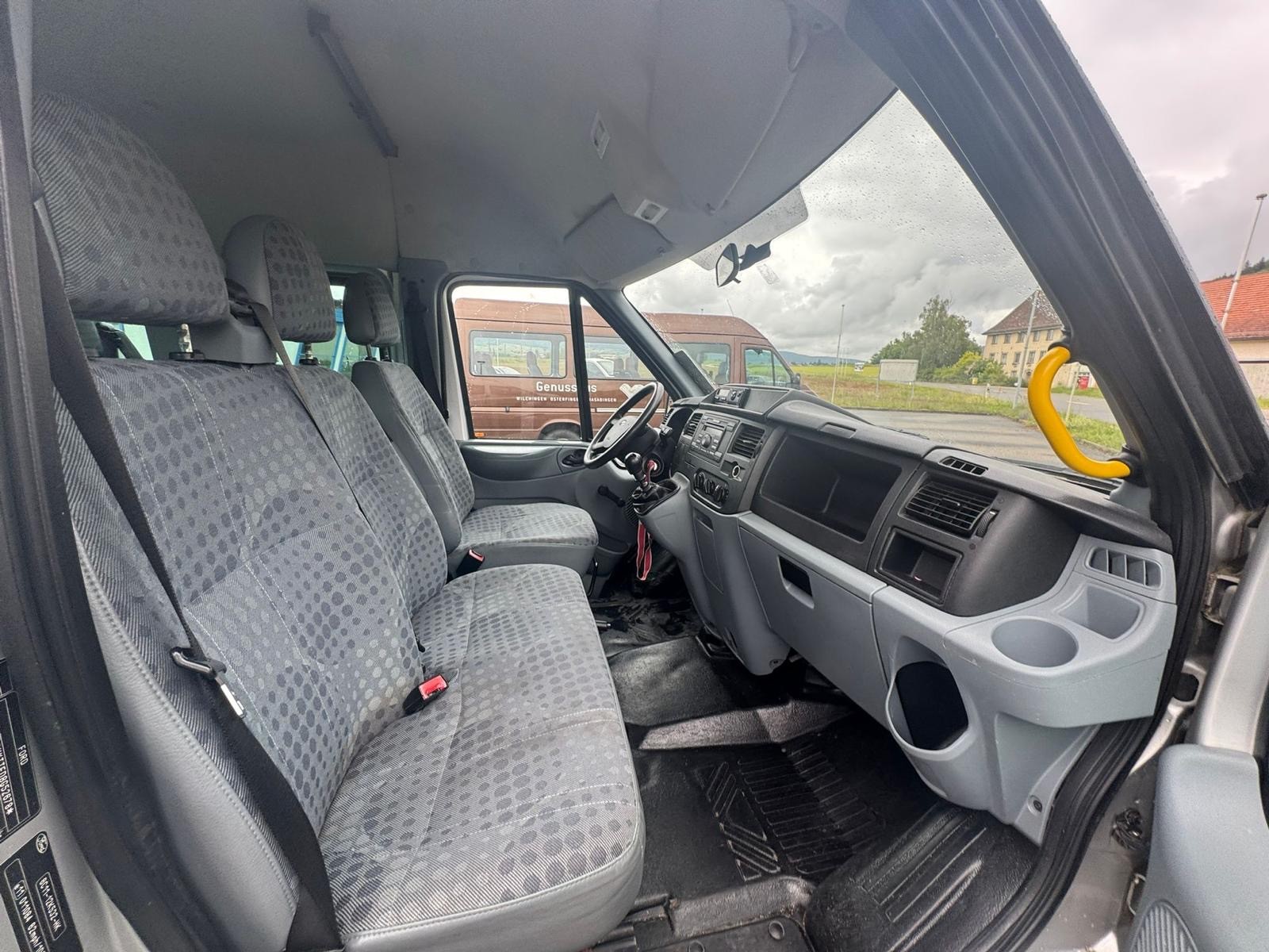 FORD Transit 430L TDCi-image-8