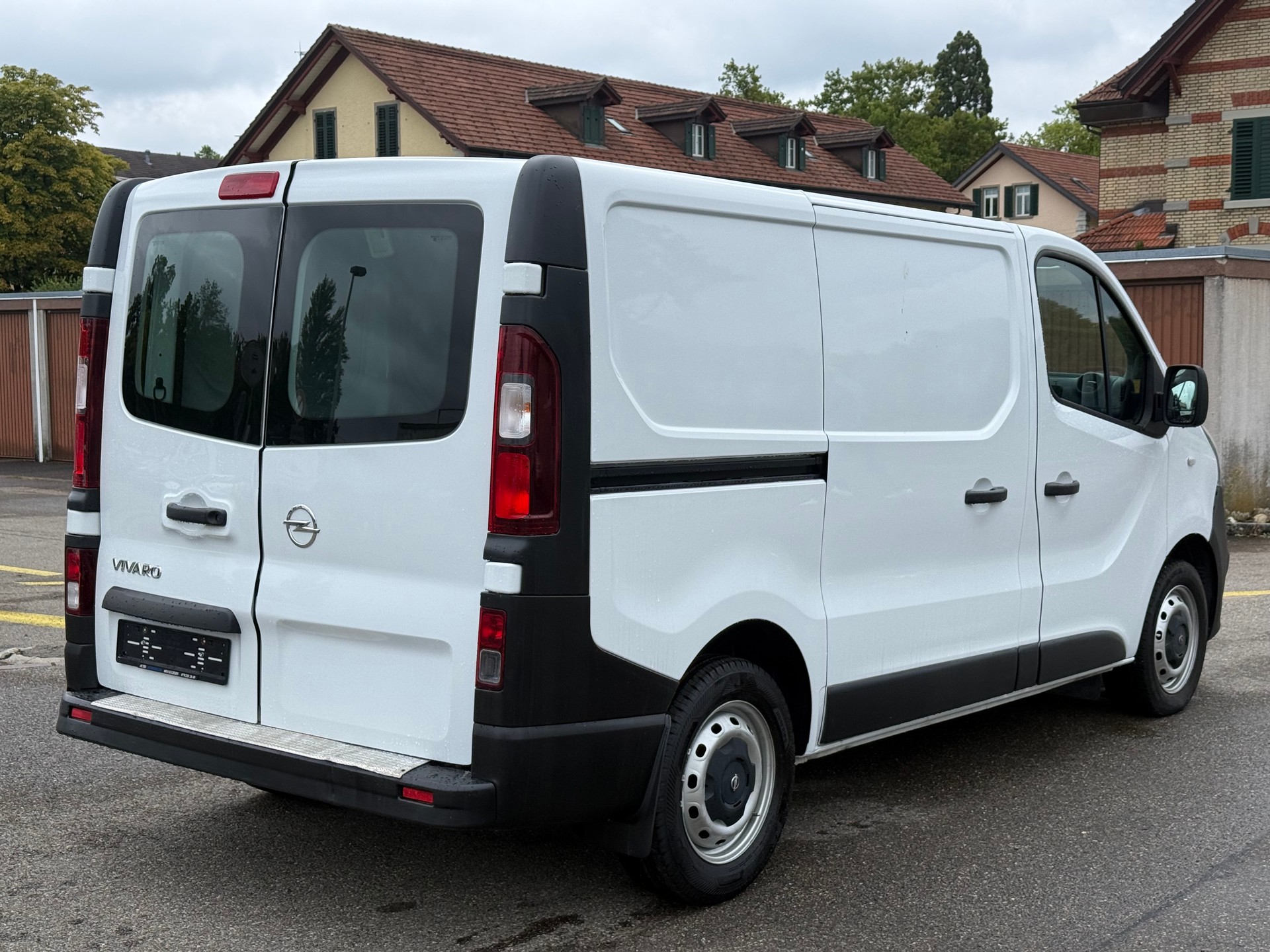 OPEL Vivaro 1.6 CDTI 2.7t L1H1-image-3