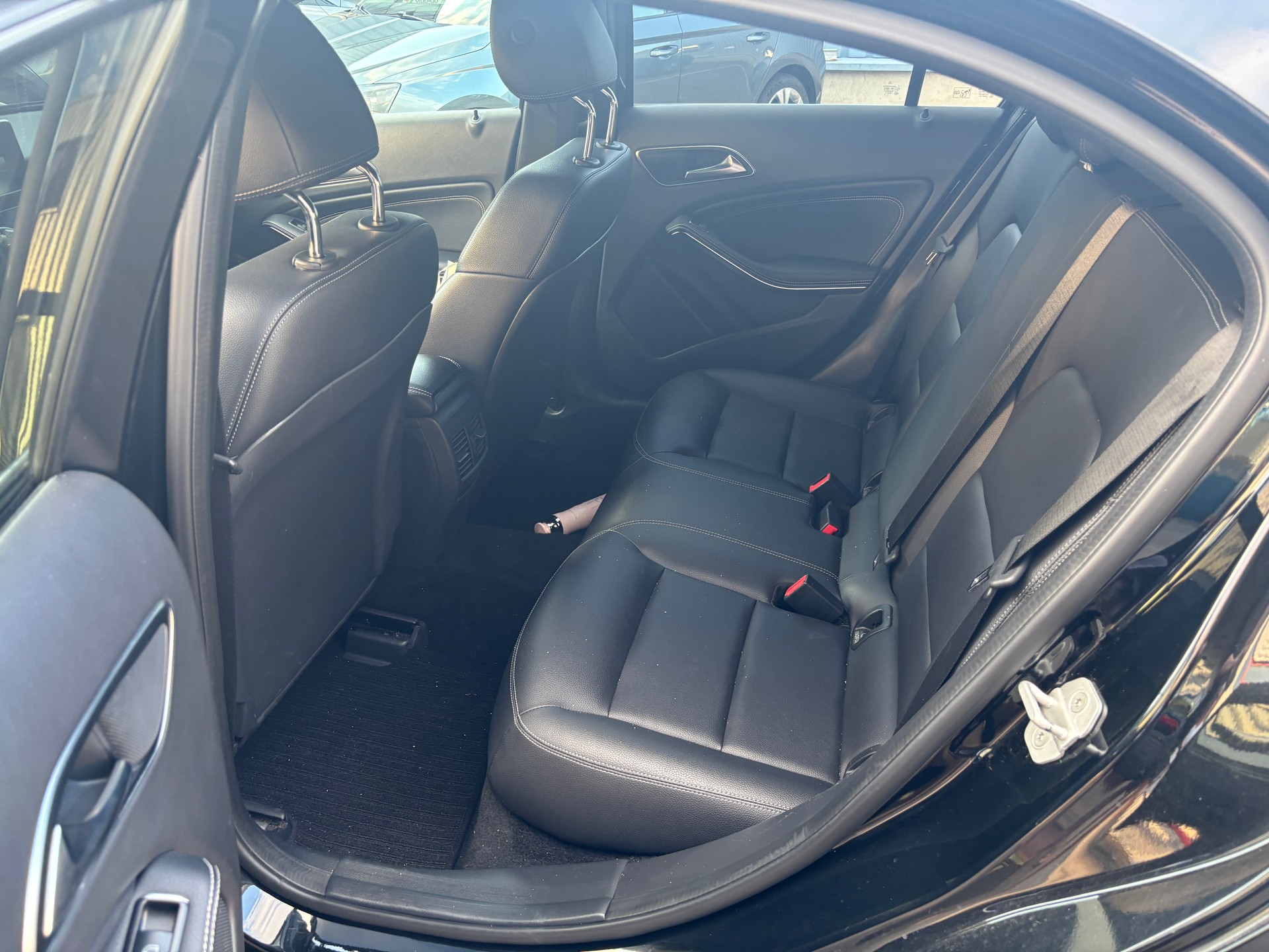 MERCEDES-BENZ A 200 CDI 4Matic 7G-DCT-image-8