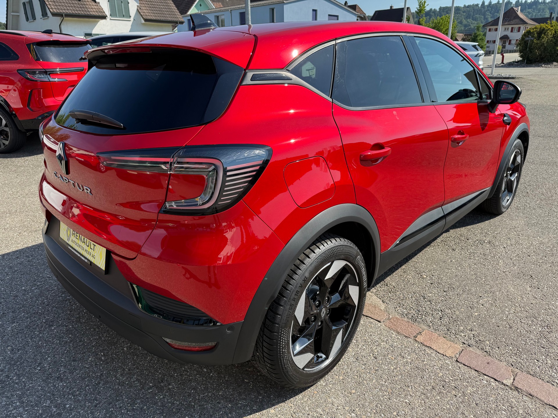 RENAULT Captur 1.3 TCe Techno-image-5