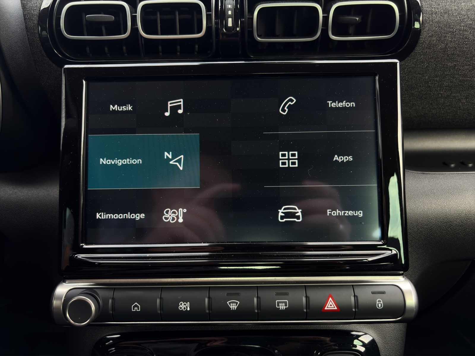 CITROEN C3 Aircross 1.2 PureTech 130 Swiss Edition-image-19