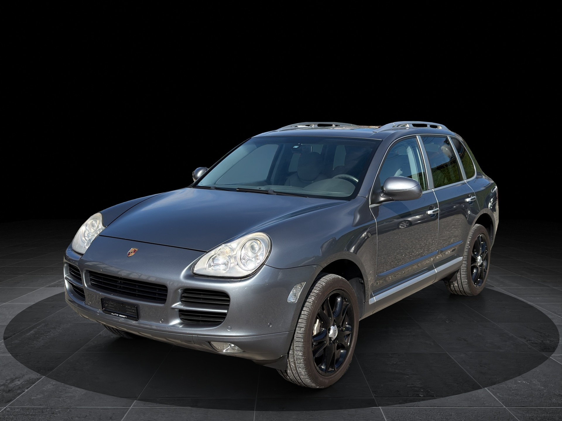 PORSCHE Cayenne S 4.5 V8-image-4