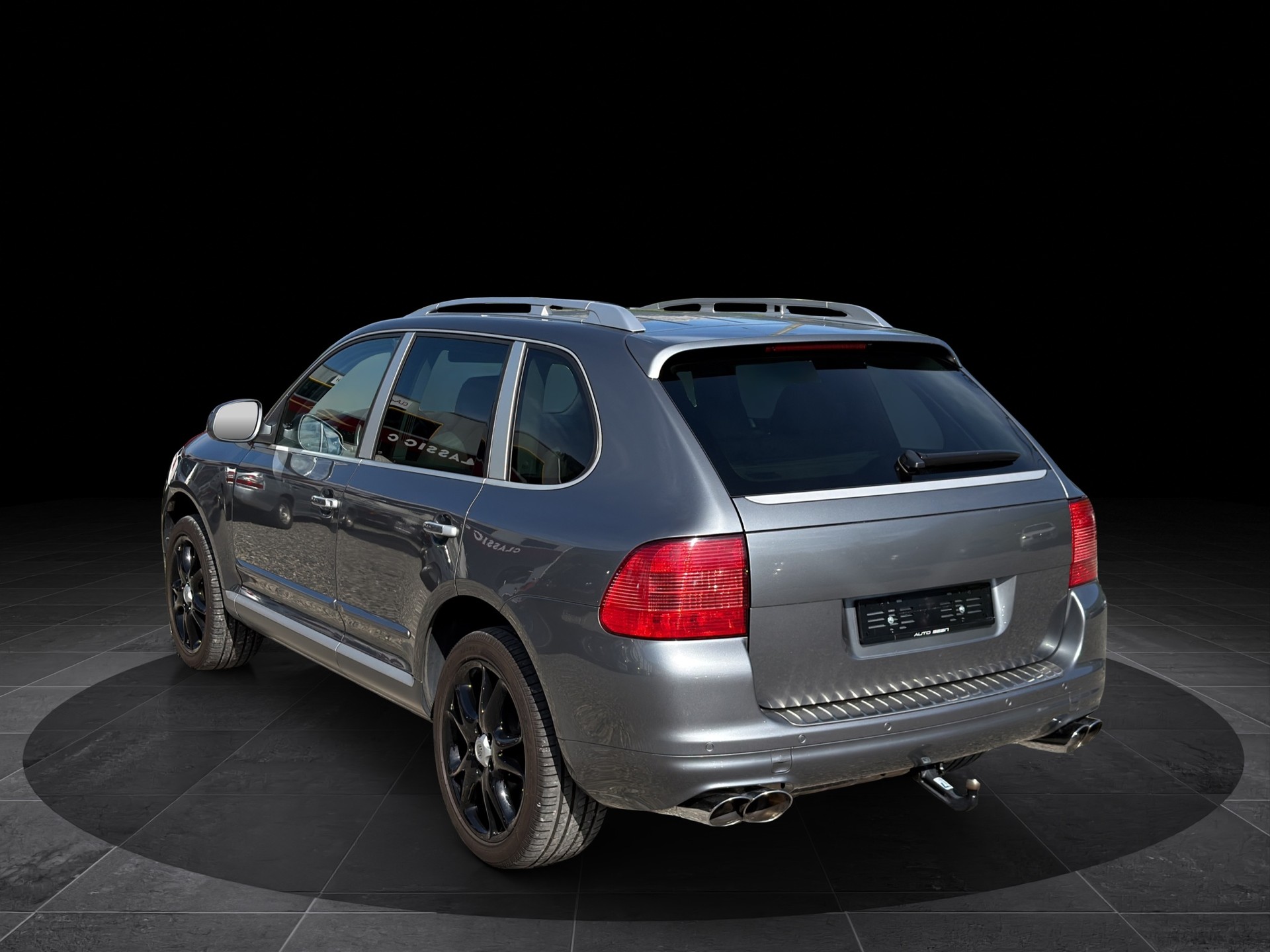 PORSCHE Cayenne S 4.5 V8-image-3