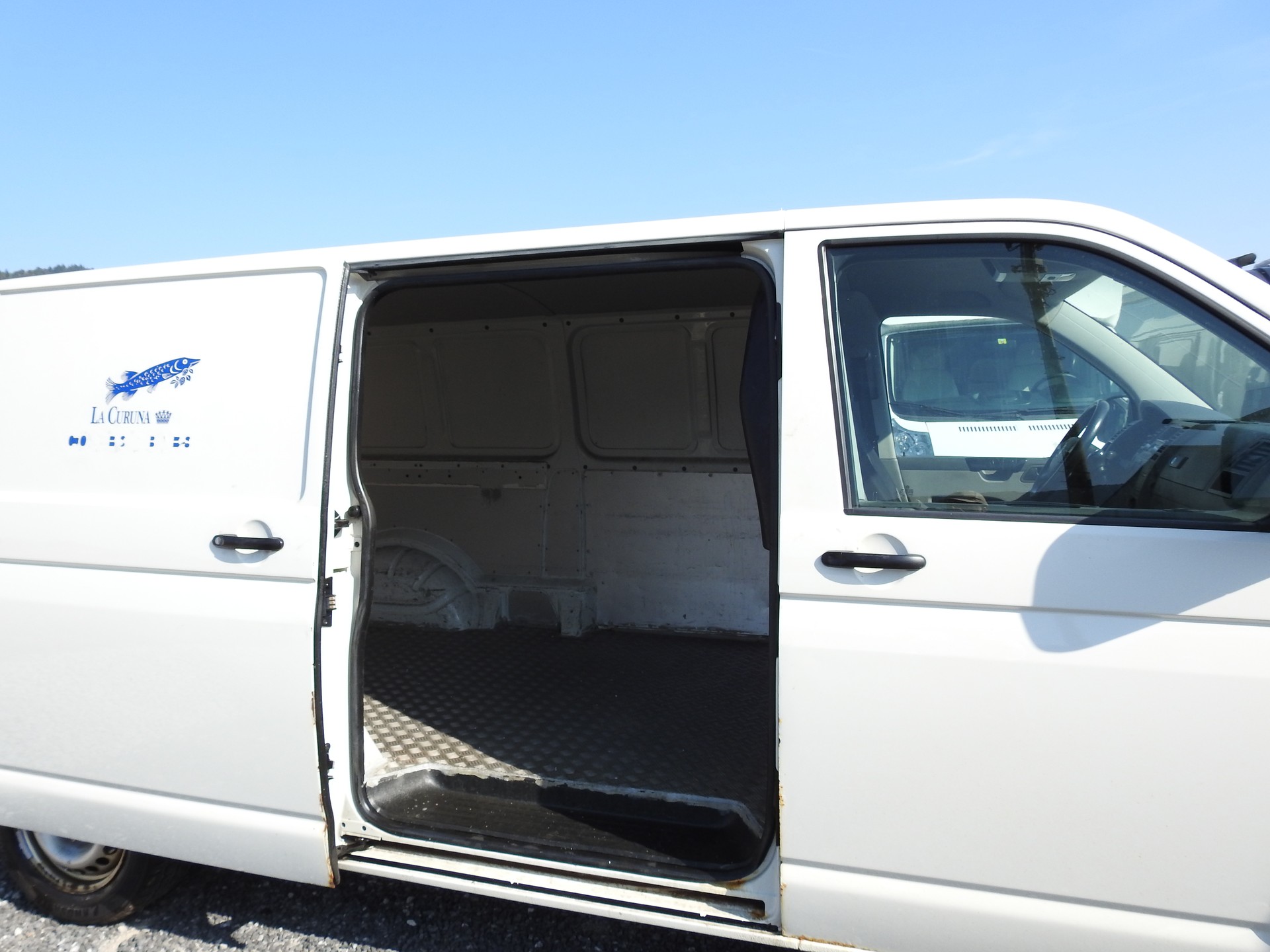 VW T5 2.5 TDI PD 4MOTION-image-11