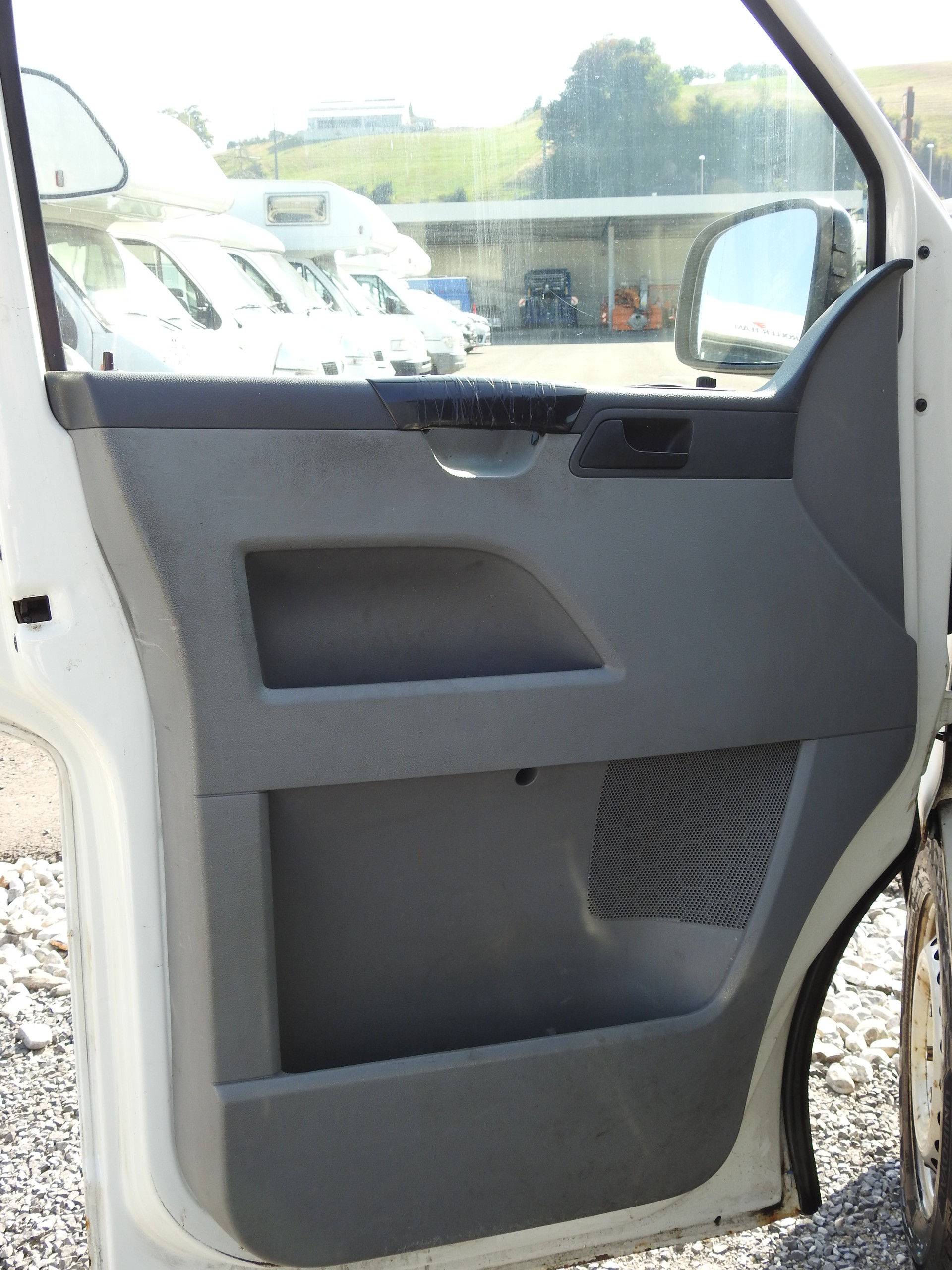 VW T5 2.5 TDI PD 4MOTION-image-12