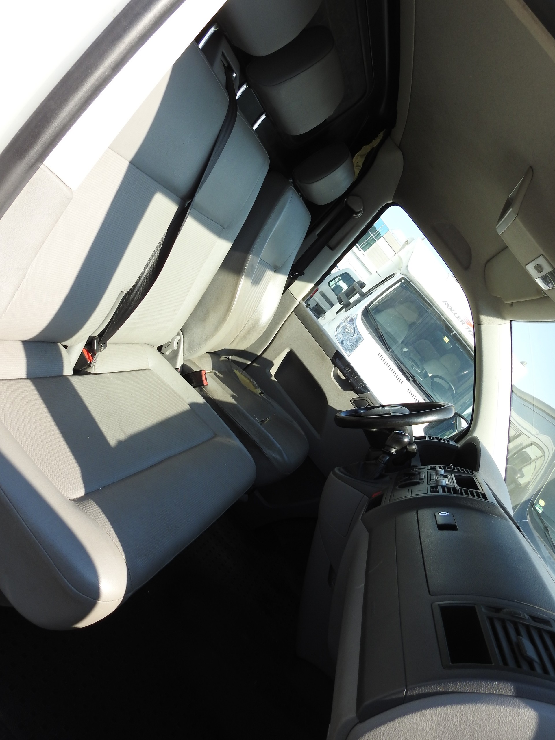 VW T5 2.5 TDI PD 4MOTION-image-16