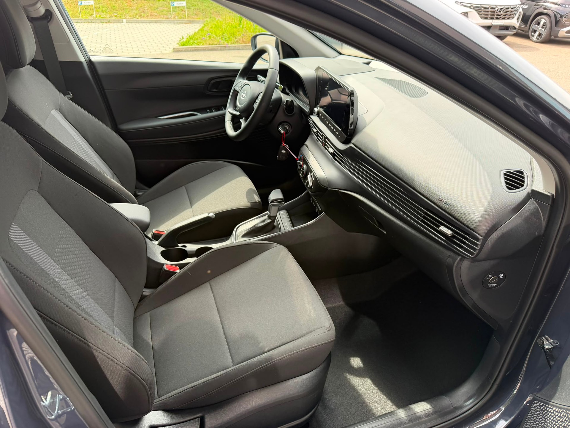 HYUNDAI i20 1.0 T-GDi Amplia GO! DCT-image-10