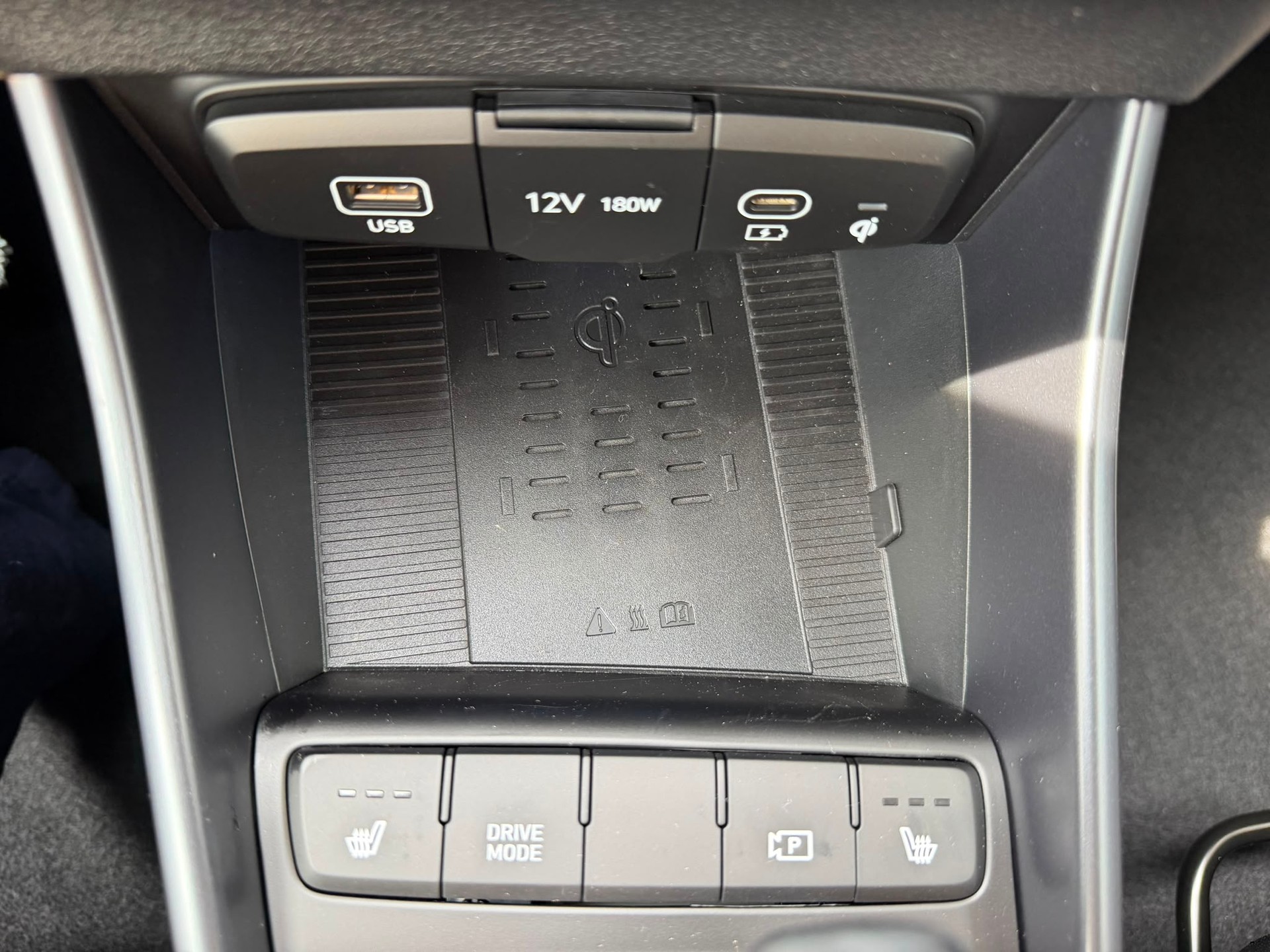 HYUNDAI i20 1.0 T-GDi Amplia GO! DCT-image-15