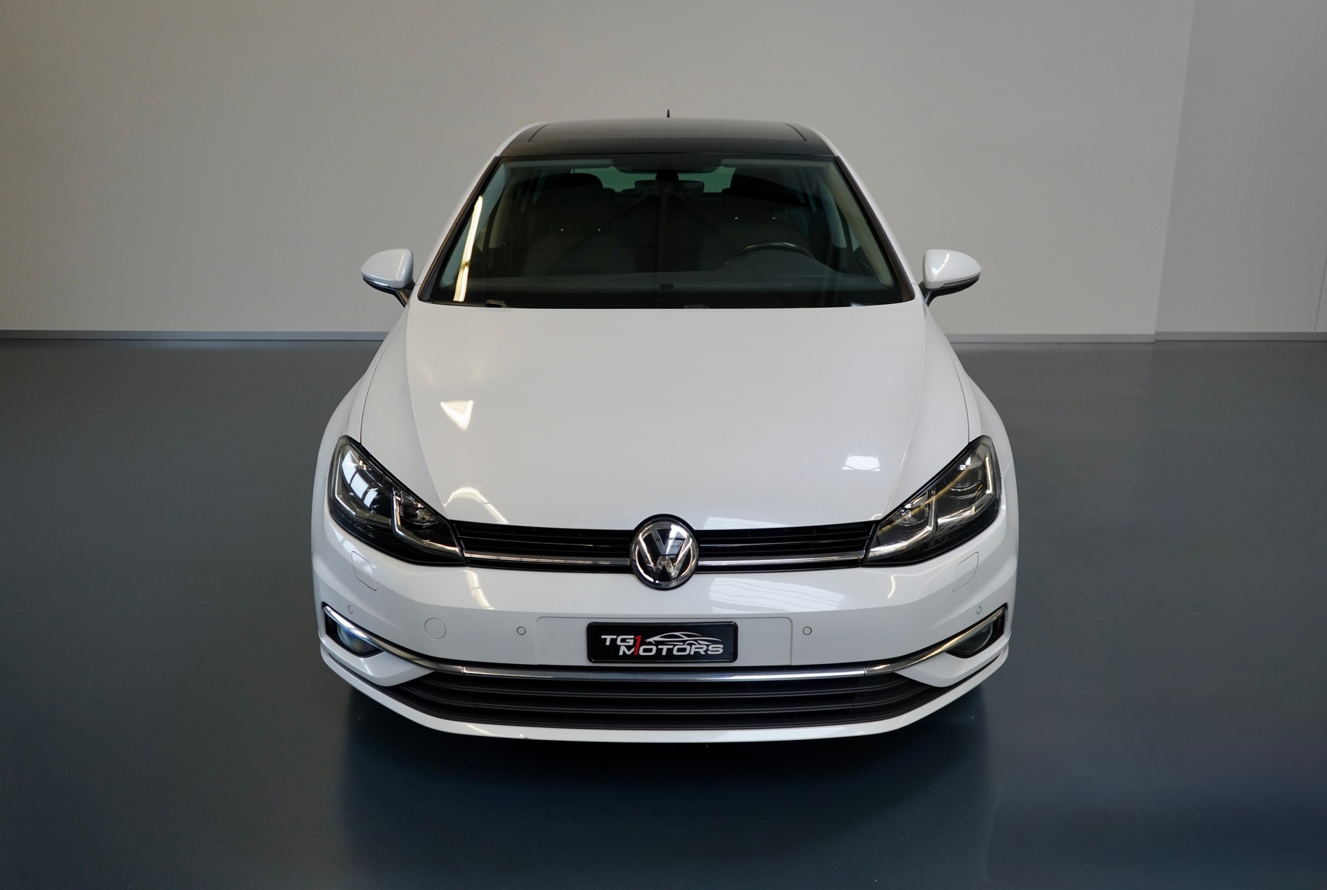 VW Golf 1.5 TSI EVO Highline DSG-image-1