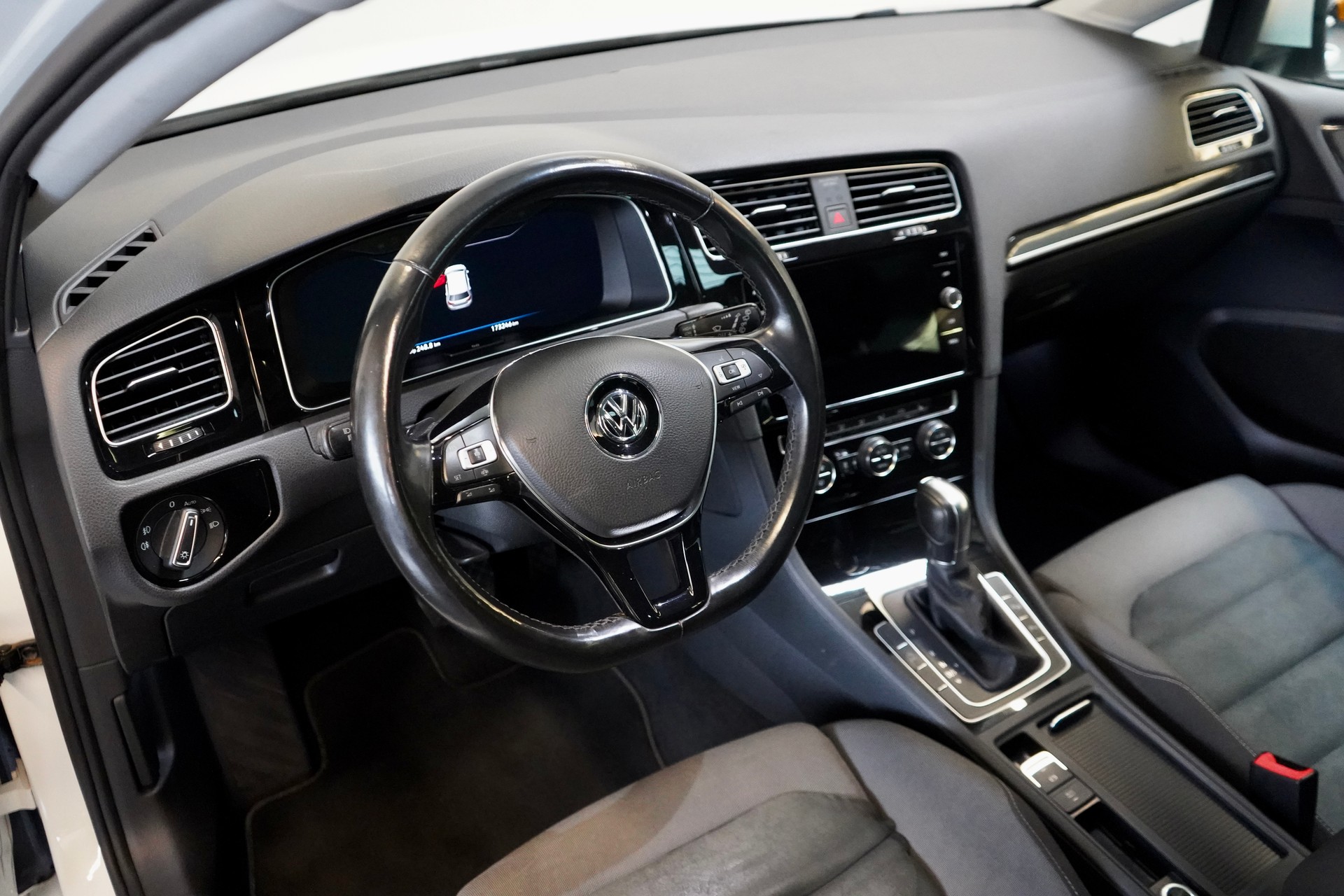 VW Golf 1.5 TSI EVO Highline DSG-image-8