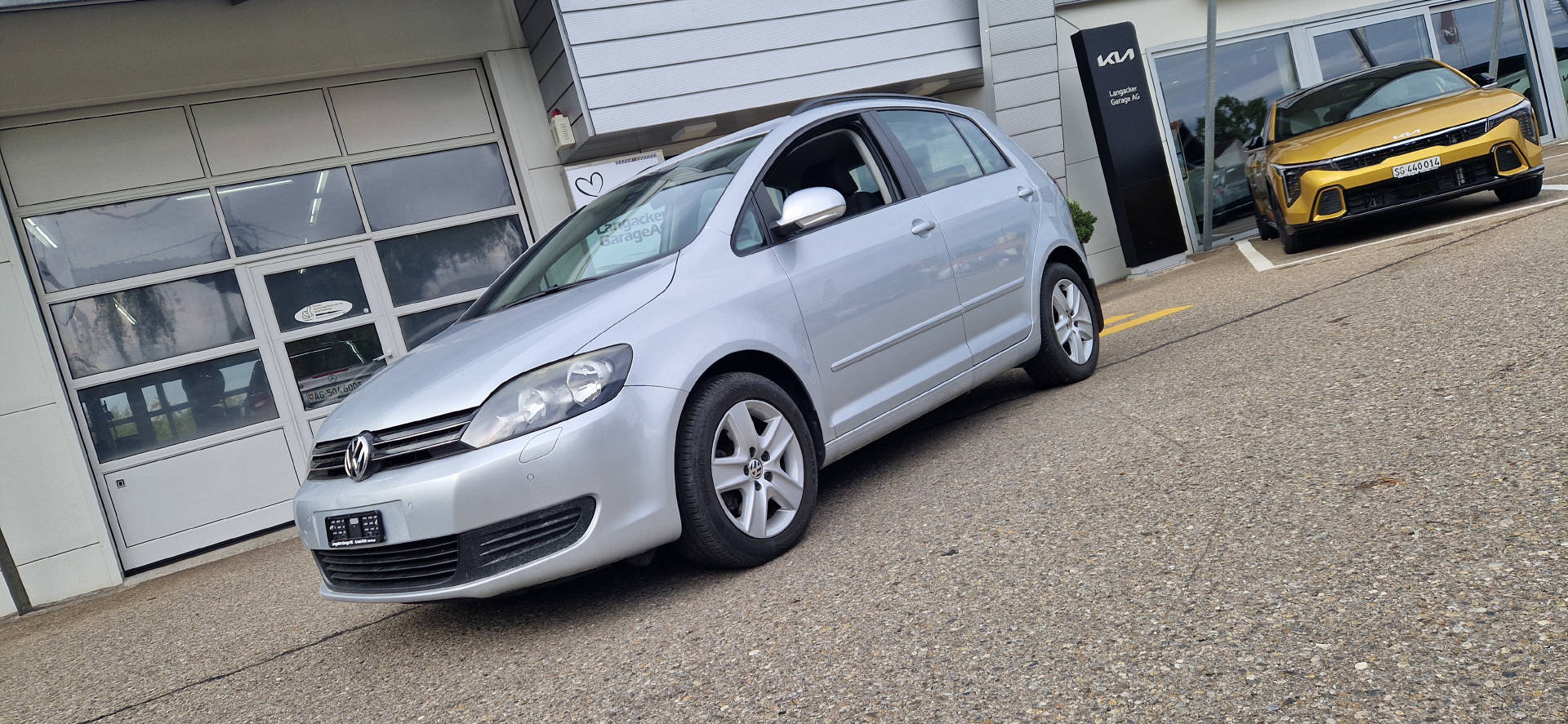 VW Golf Plus 2.0 TDI 140 CR Comfortline DSG-image-0