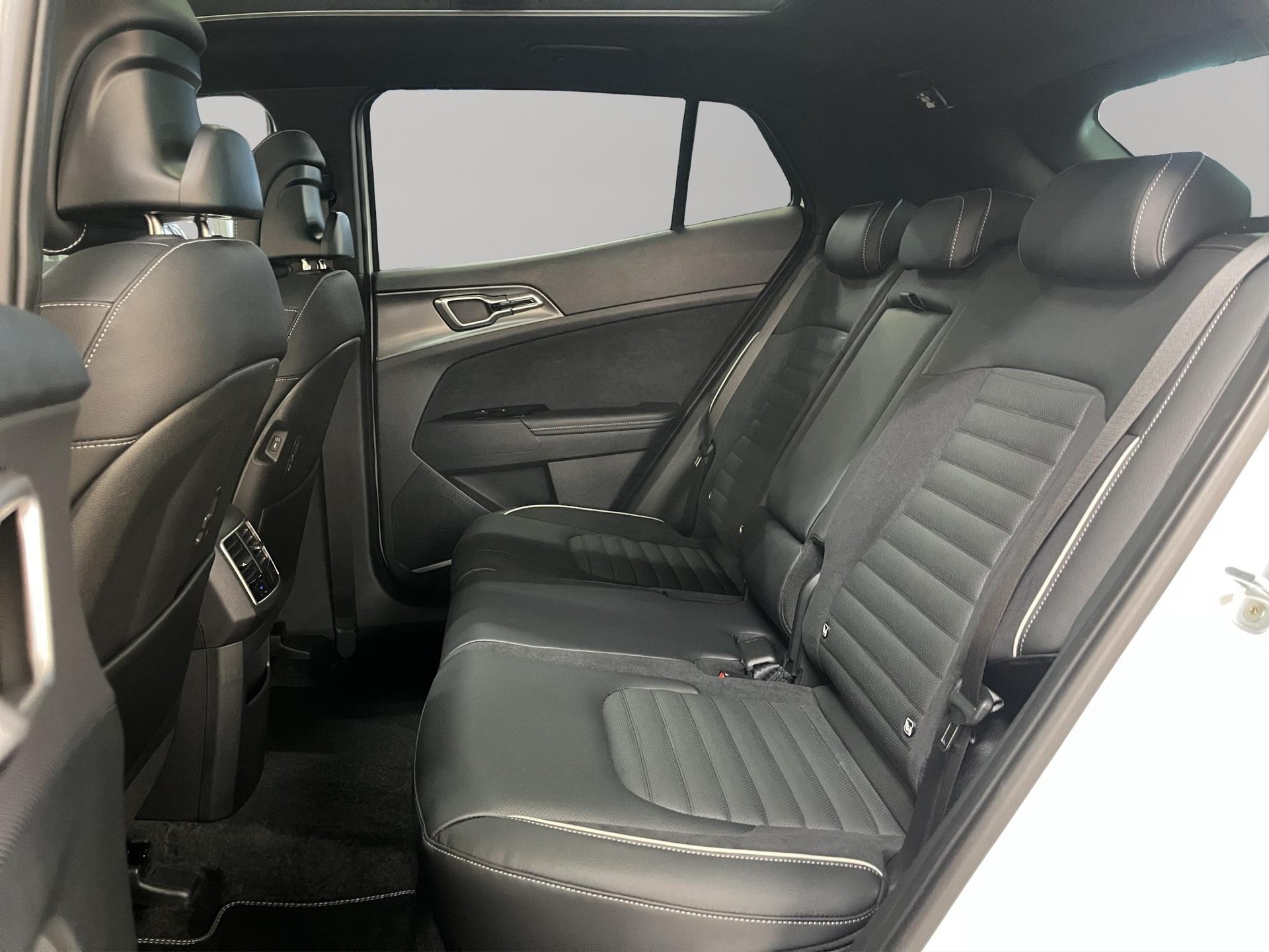 KIA Sportage 1.6 T-GDi GT-Line-image-10