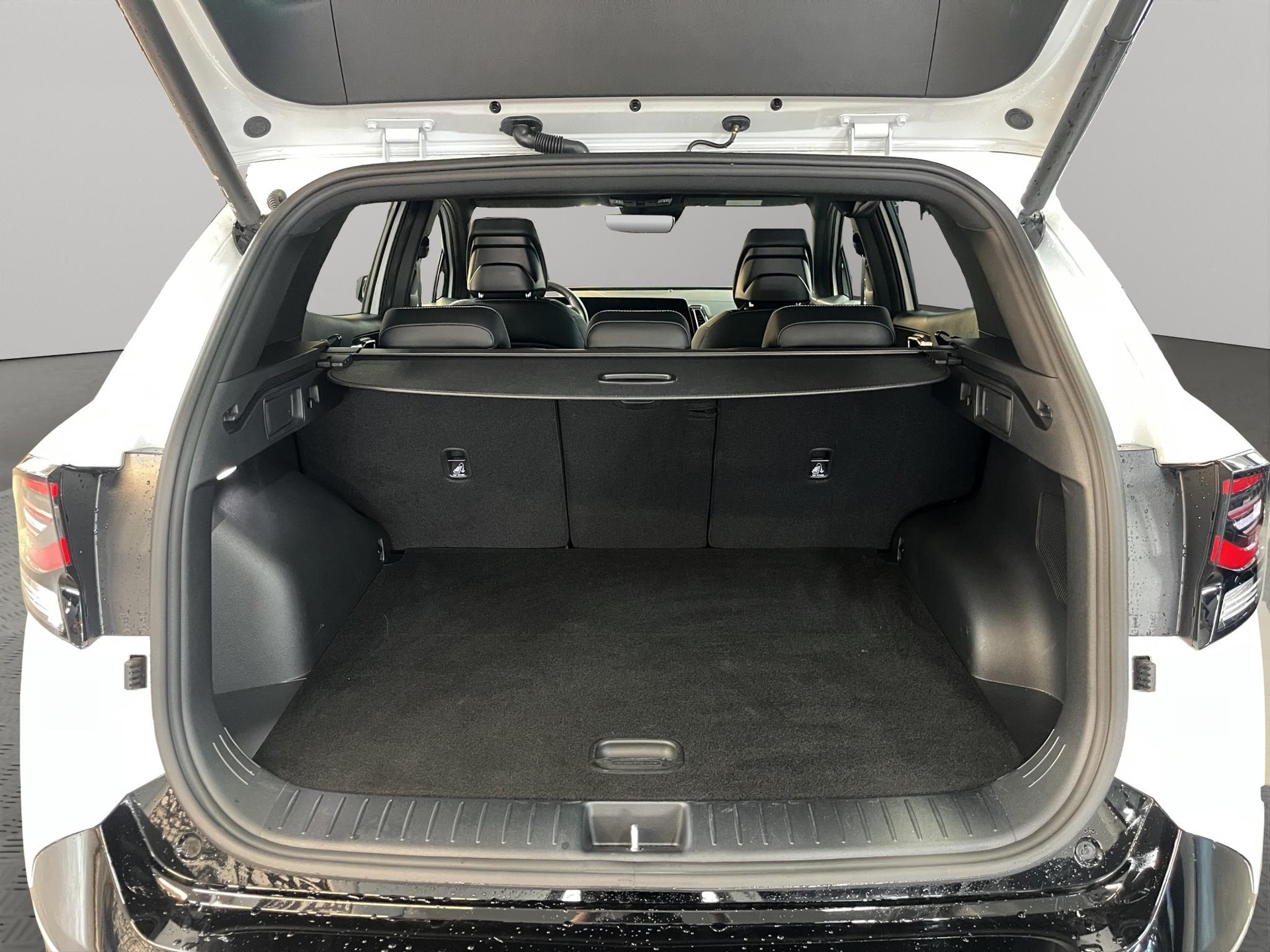 KIA Sportage 1.6 T-GDi GT-Line-image-4