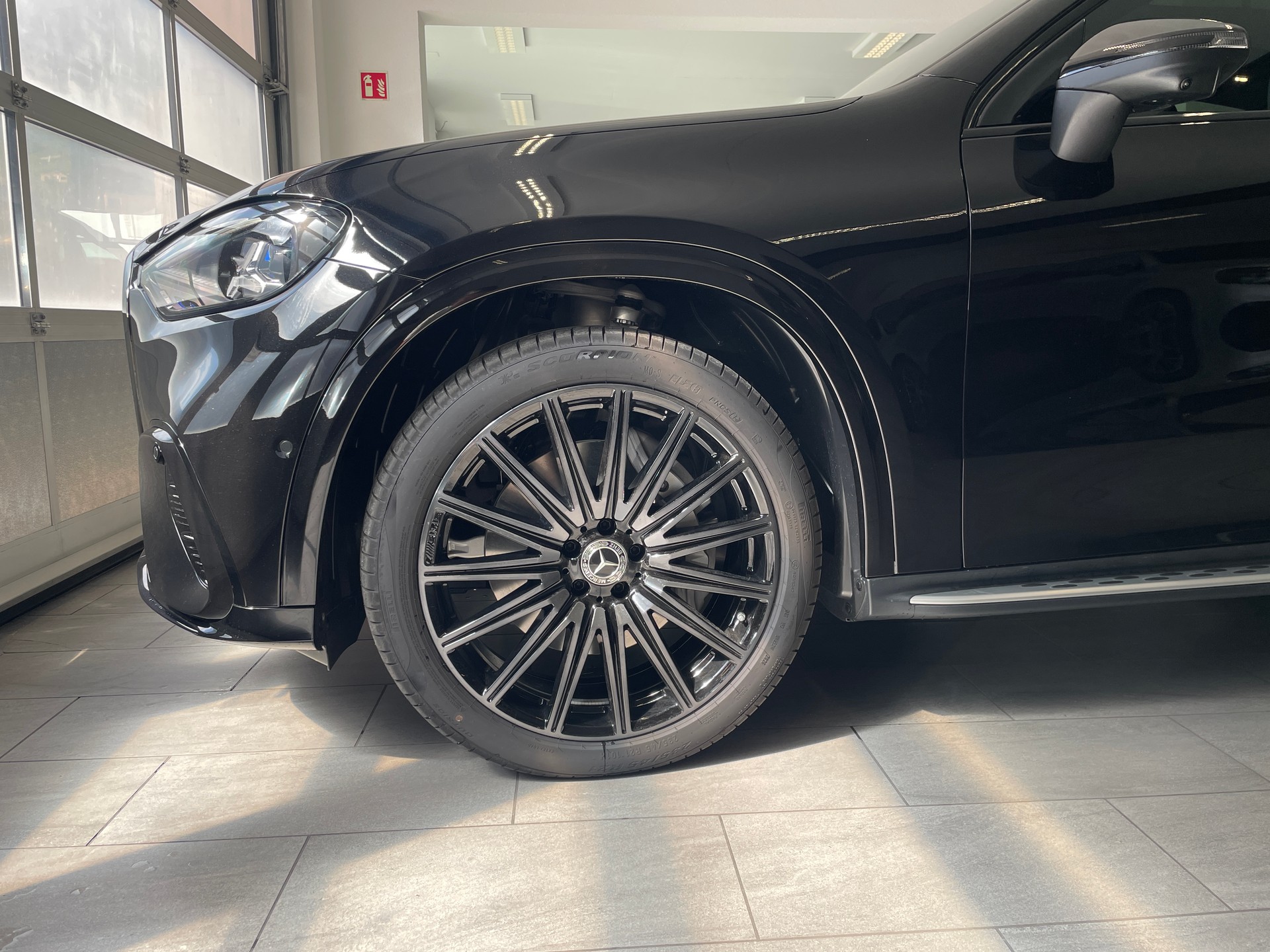 MERCEDES-BENZ GLC 400 4MATIC 94 kWh EQ-image-3