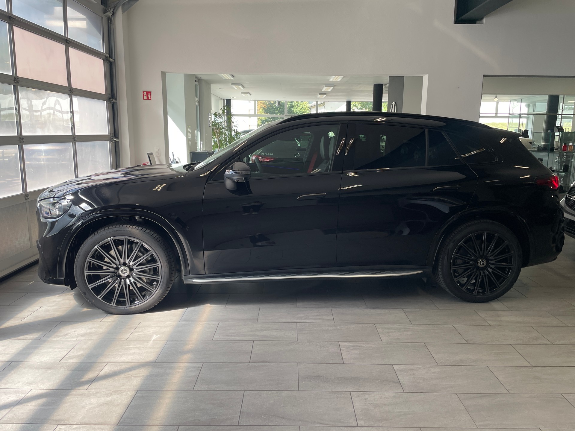 MERCEDES-BENZ GLC 400 4MATIC 94 kWh EQ-image-4